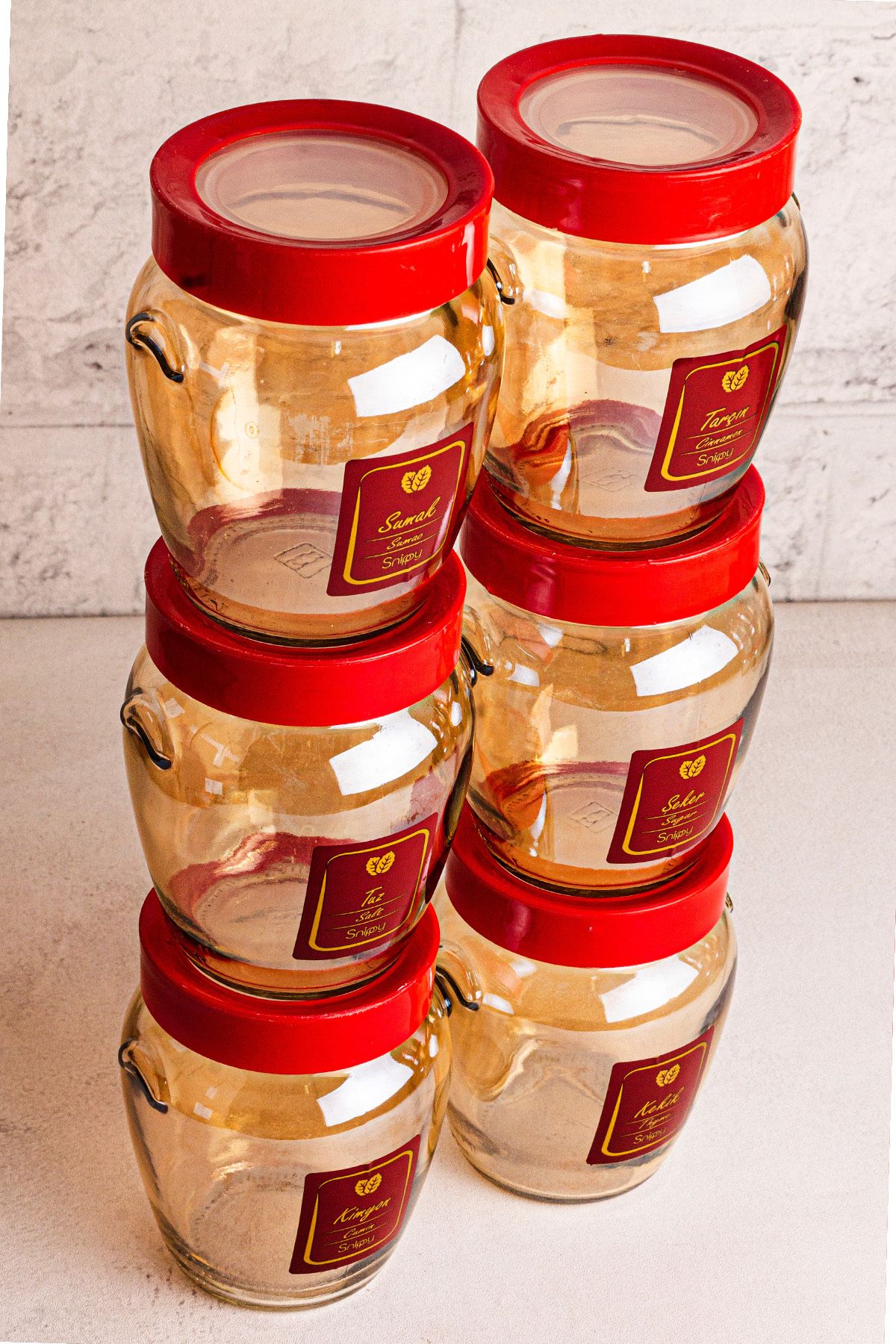 Snippy-Ruby Gold- Set of 6 Vacuumed Red Plastic Lids and Labeled Glass Spice Jar Storage Containers 580ml 8