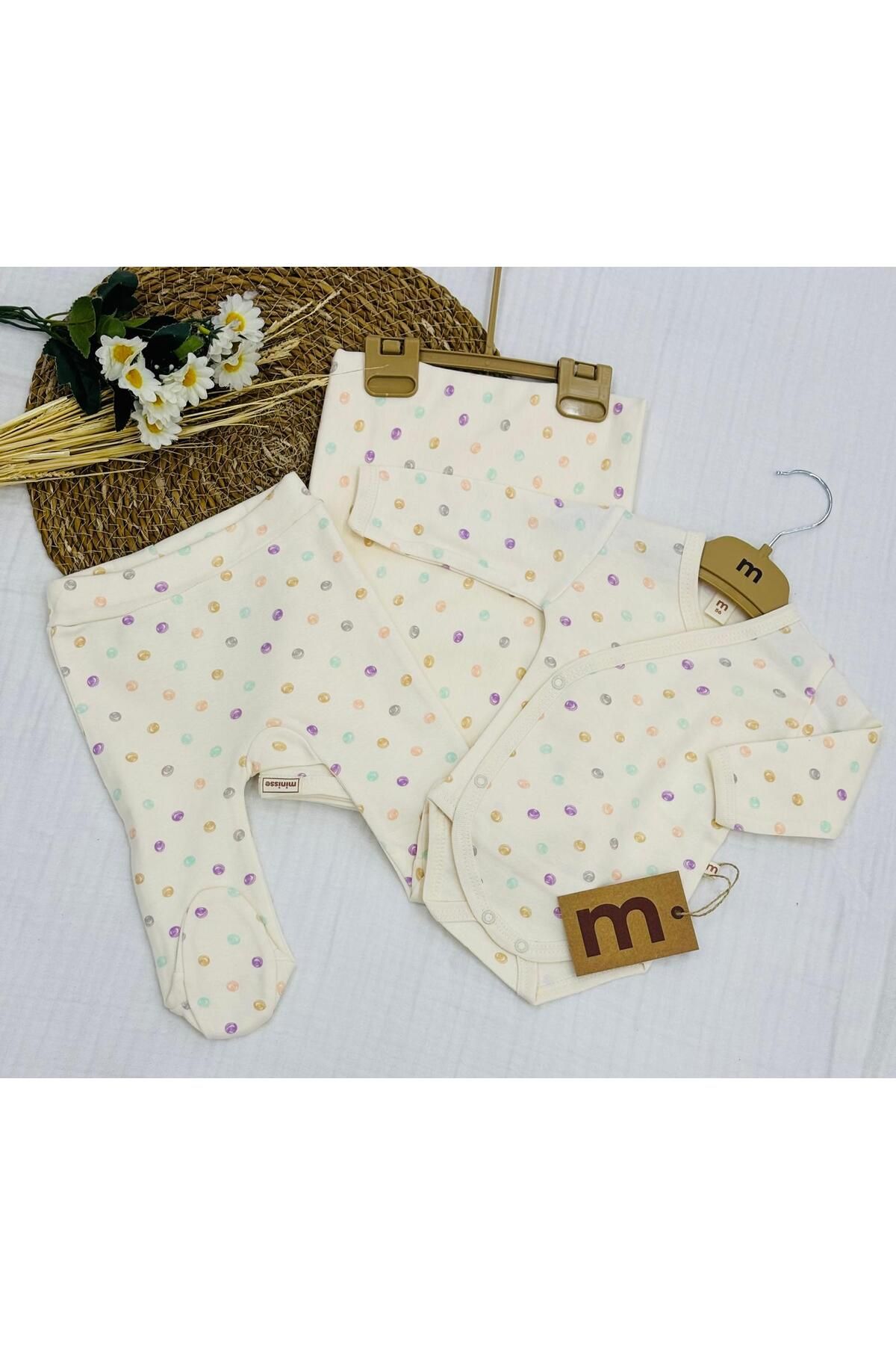 Minisse Baskılı Çıtçıtlı Badi, Alt ve Müslin Battaniyeli Yenidoğan Bebek 3lü Set