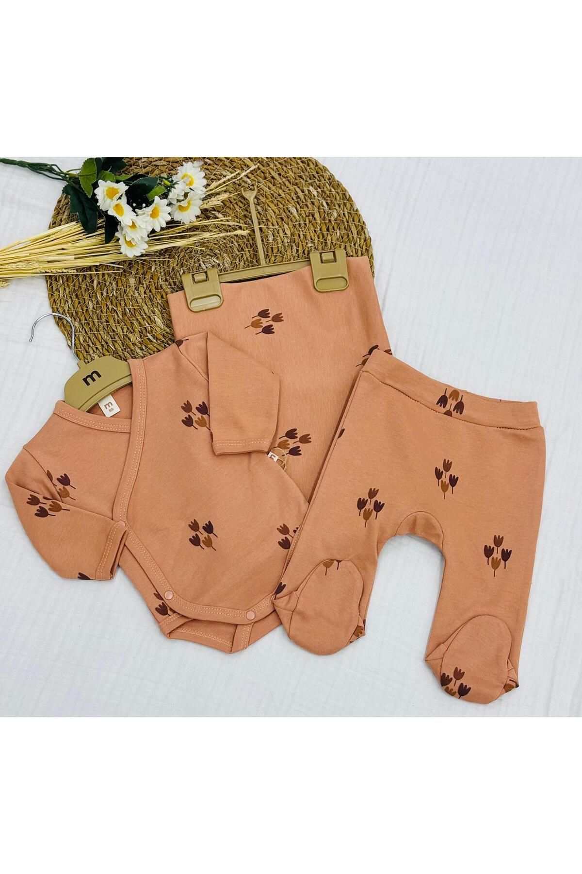 Minisse Baskılı Çıtçıtlı Badi, Alt ve Müslin Battaniyeli Yenidoğan Bebek 3lü Set