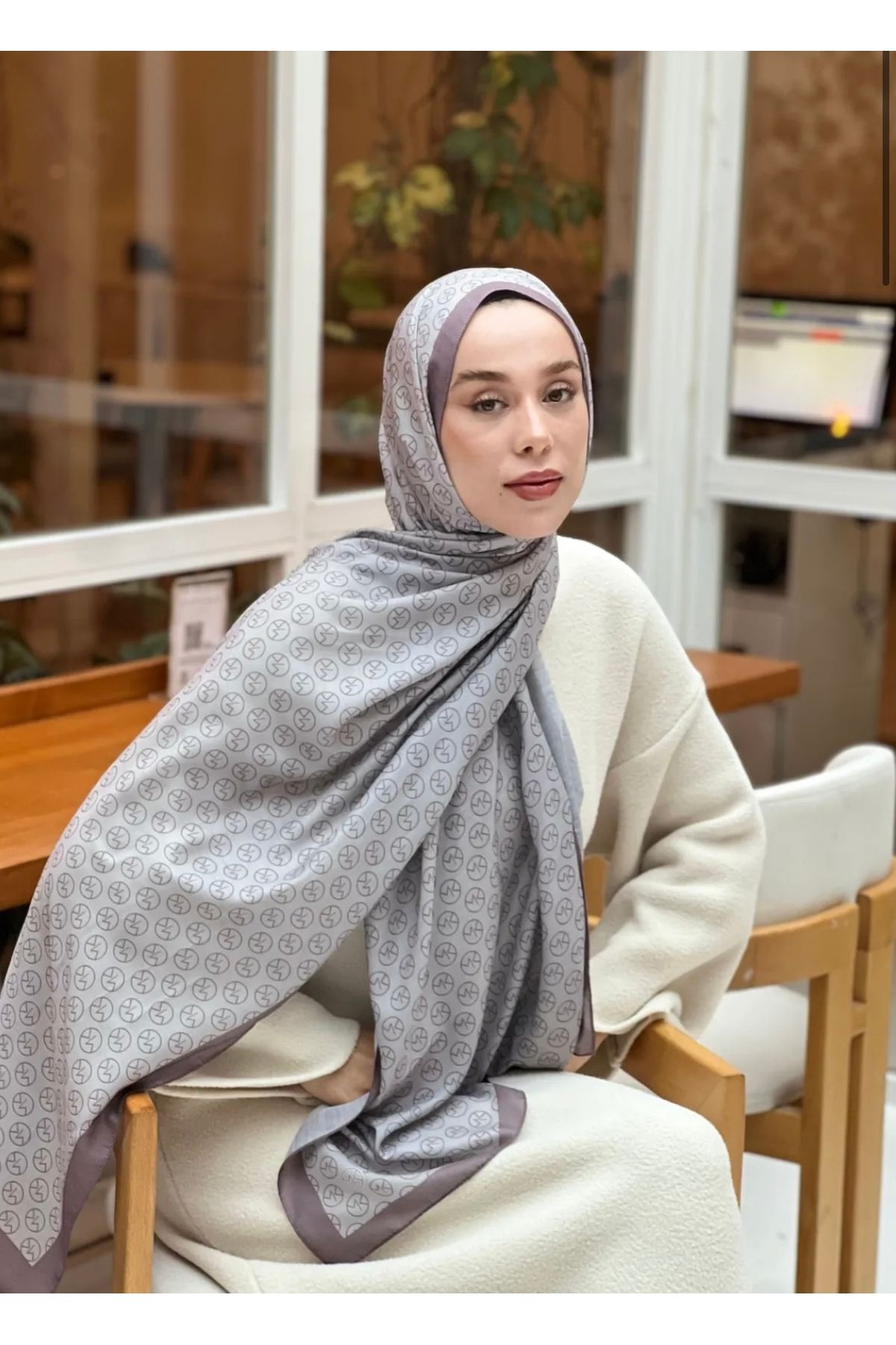 Modakaşmir MK logolu toz kahvesi pamuk şal