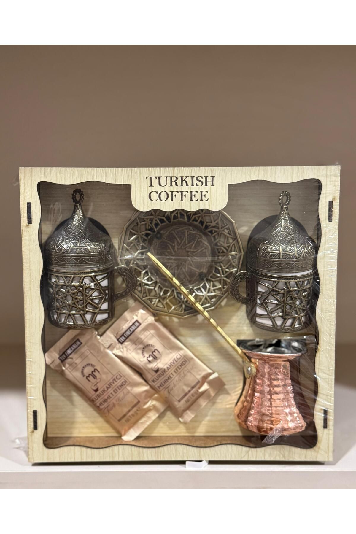 Işık kasabası Hediyelik Çift Kişilik Kahve Fincan ve Cezve takımı Mahmut Efendi Bakır cezve Seramik Fincan