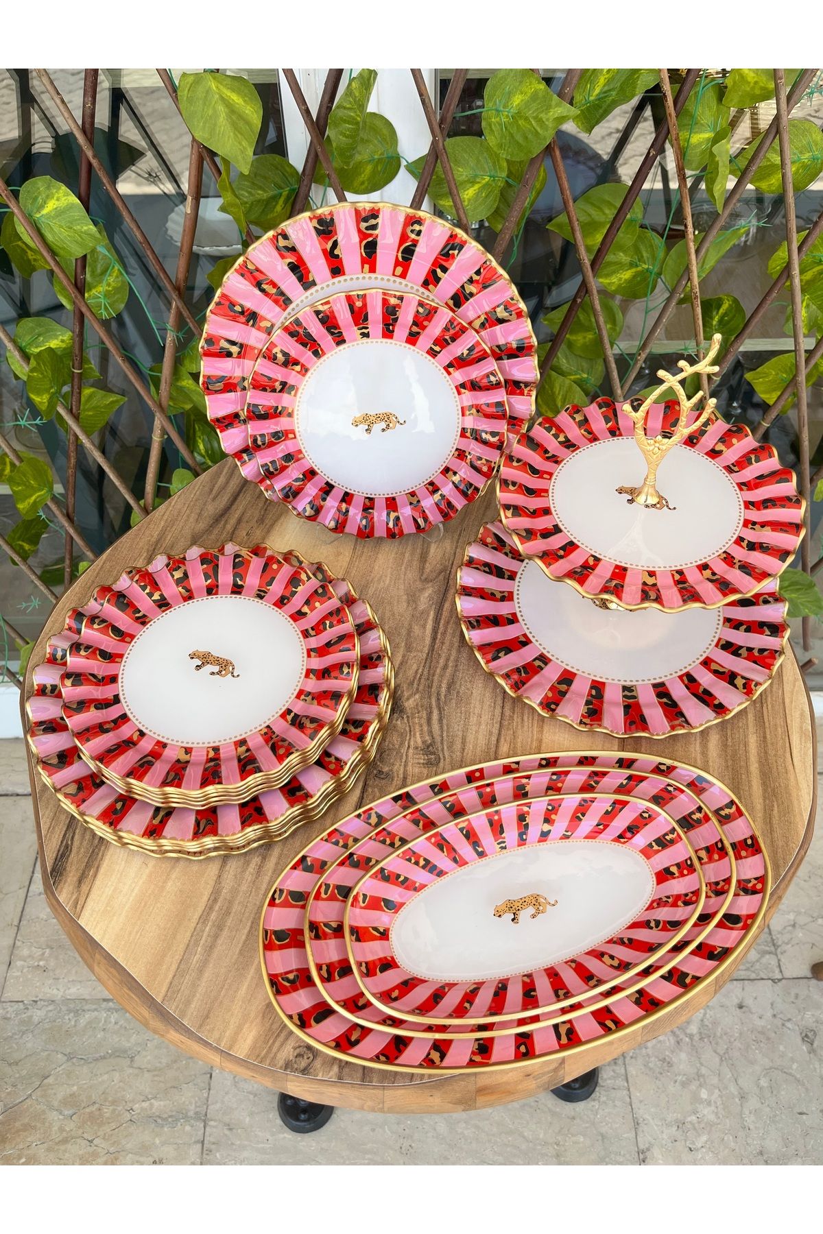 GÜRCÜGLASS-Pink Leopard 17 Pcs Breakfast Set 2