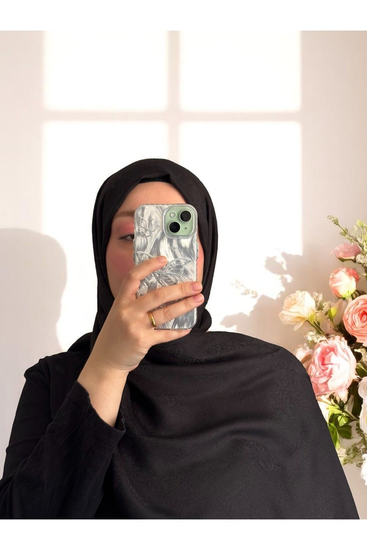 Lavena scarfs Papatya Serisi Çiçekli Desen Jakar Şal - Siyah