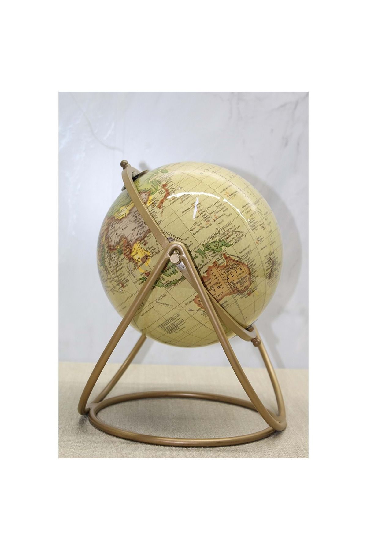 Store Dekoratif Dünya Küre 30*27 Cm