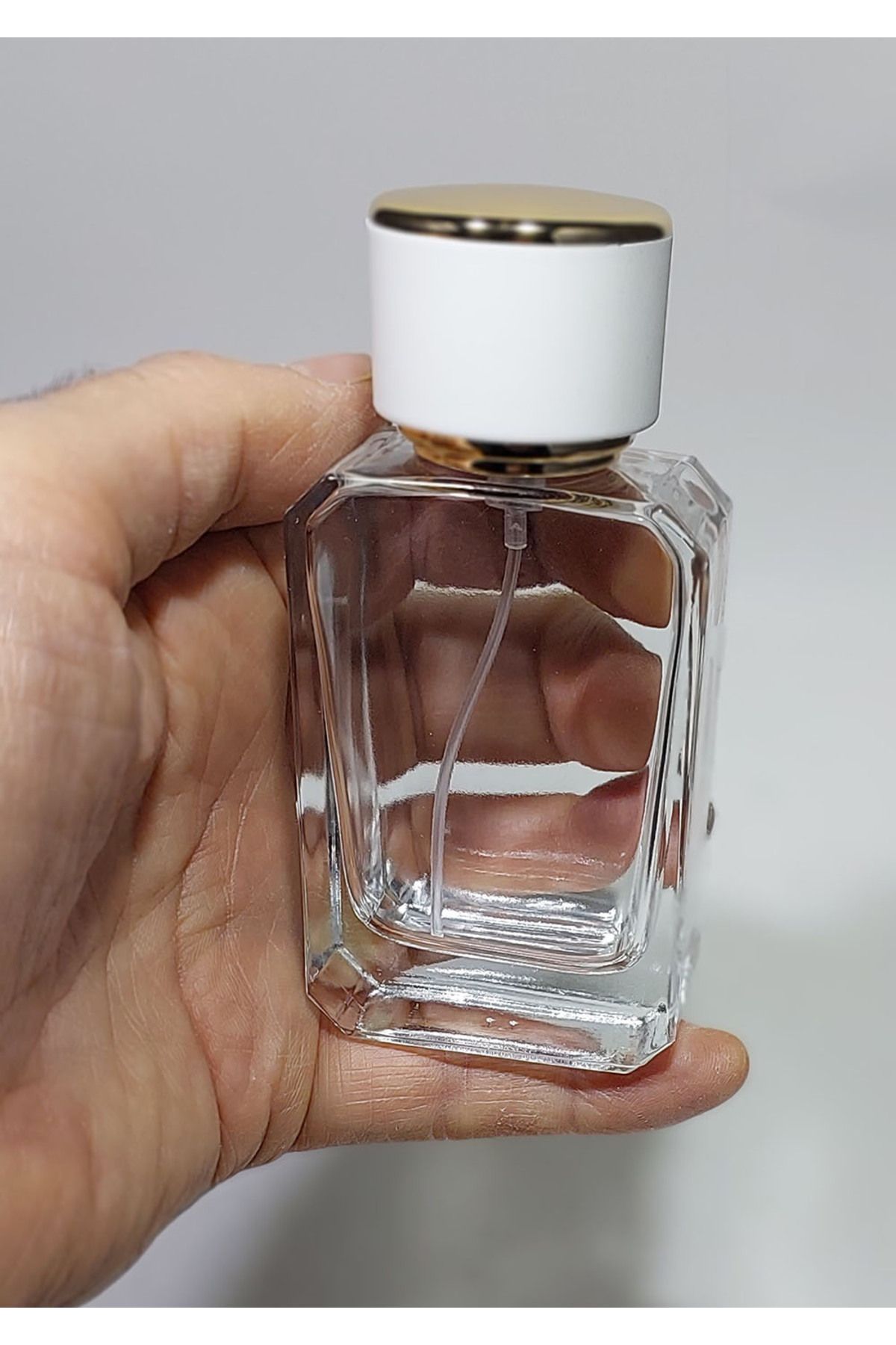 Mikasso 2 Adet Cam Kolay Kapama Sprey Kolonya Parfüm Şişesi 50 Ml - Boş Şişe Beyaz Gold Renk Model Kapaklı B