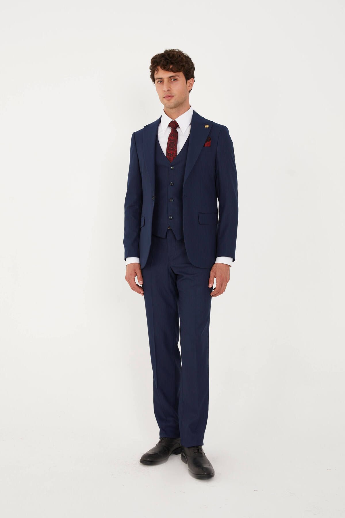 The Tailor Classics Çizgili Çift Yırtmaçlı Yelekli Takım Elbise