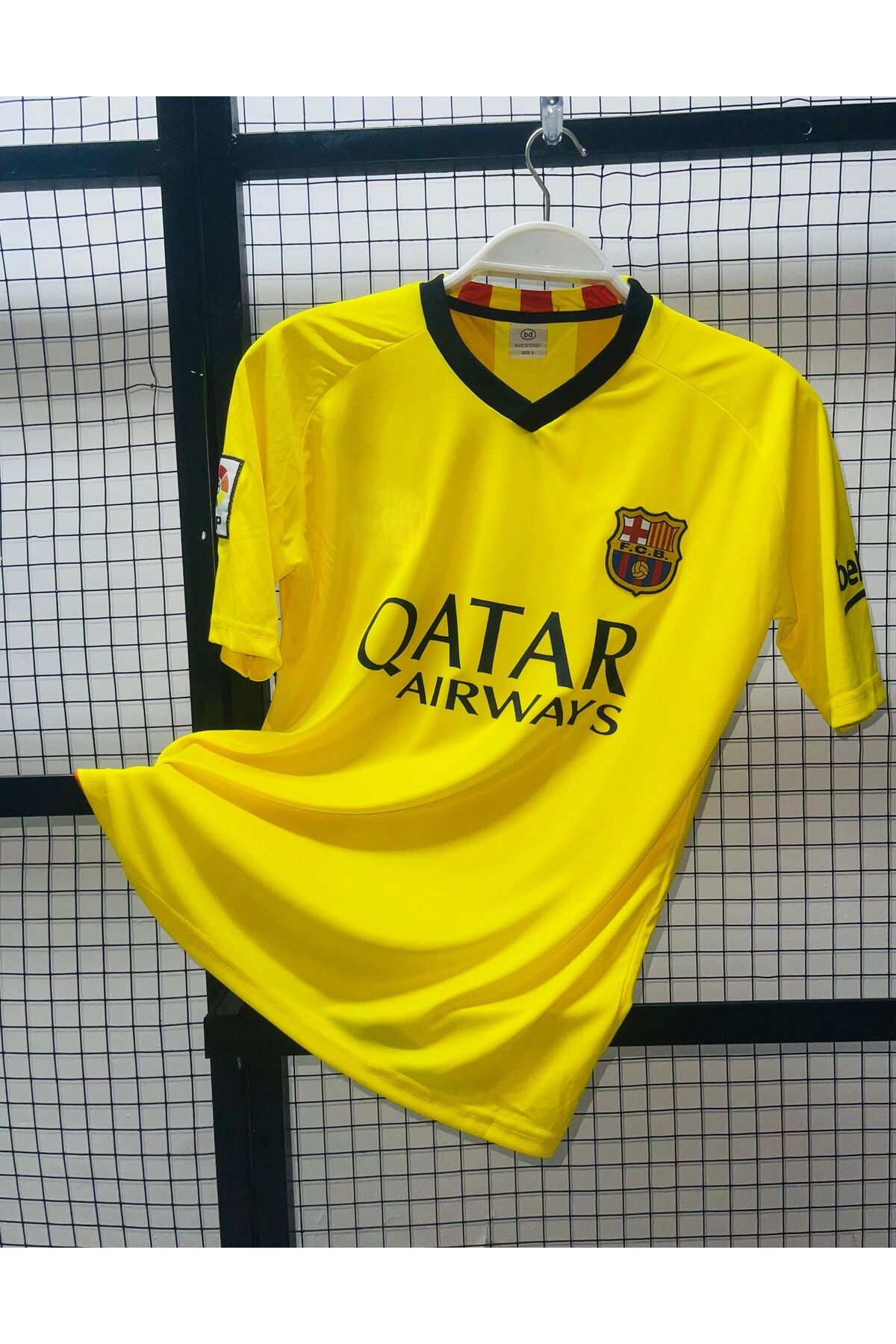 Lion Spor Barcelona 2013-14 Sezonu İsimsiz Deplasman Forması8457947423000