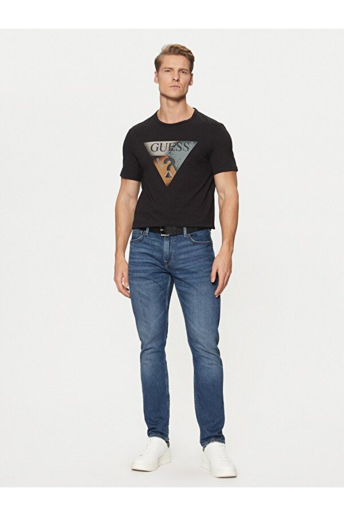 Guess Ss Cn Triangle Erkek Slim Fit T-Shirt