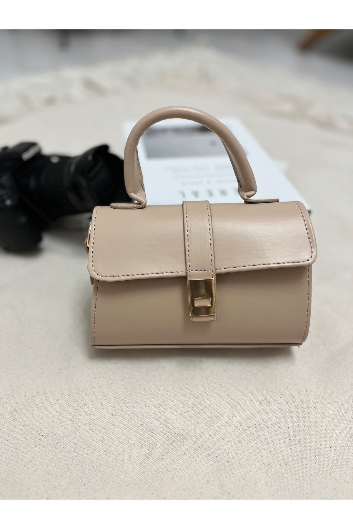 ÇANTA Vesara Mini Elegant – Nude El & Omuz Çantası