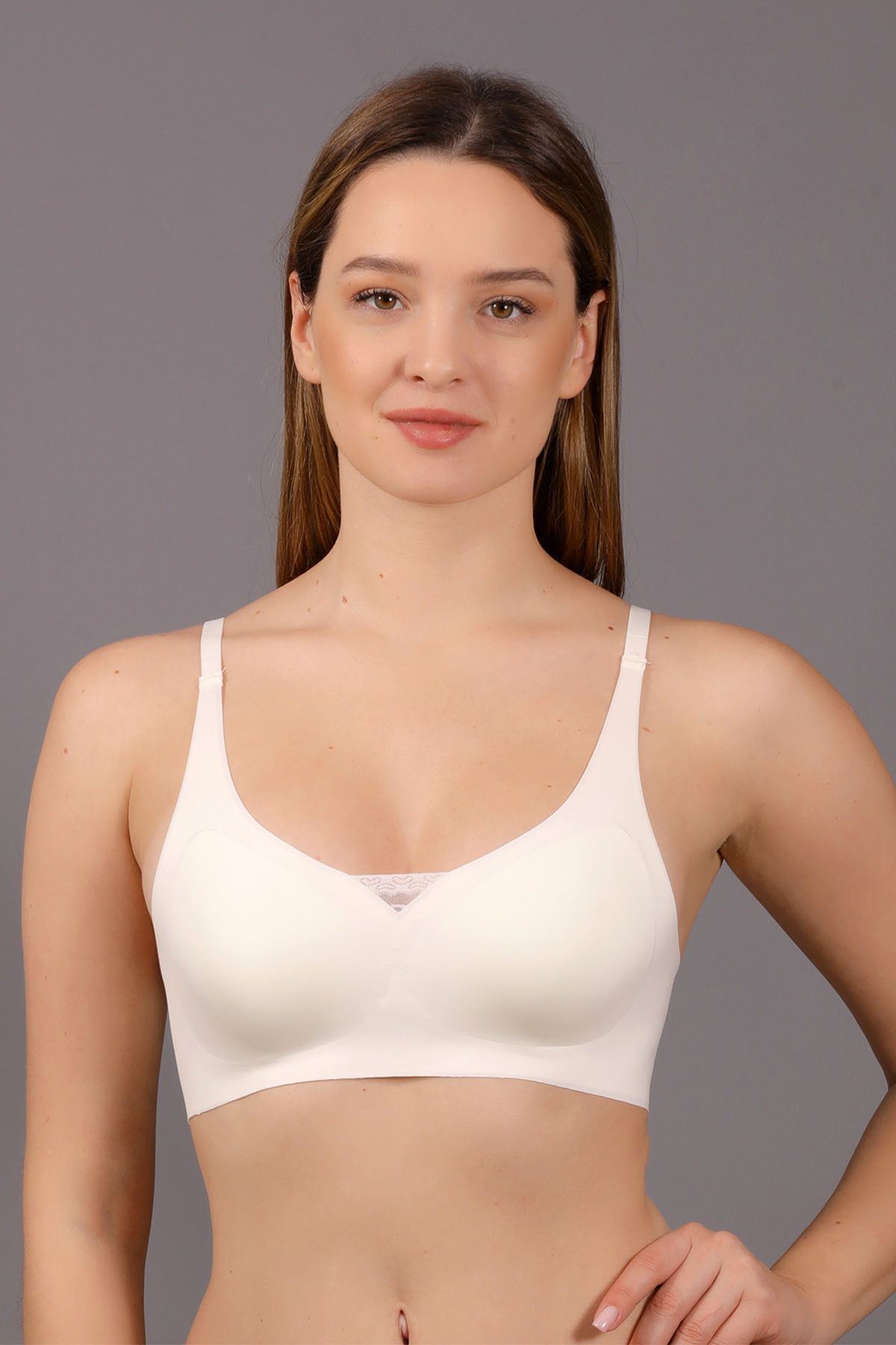 NEWBRA LINGERIE Kadın Desteksiz B Cup Balensiz Dikişsiz Lazer Çıkarılabilir Pedli Sütyen