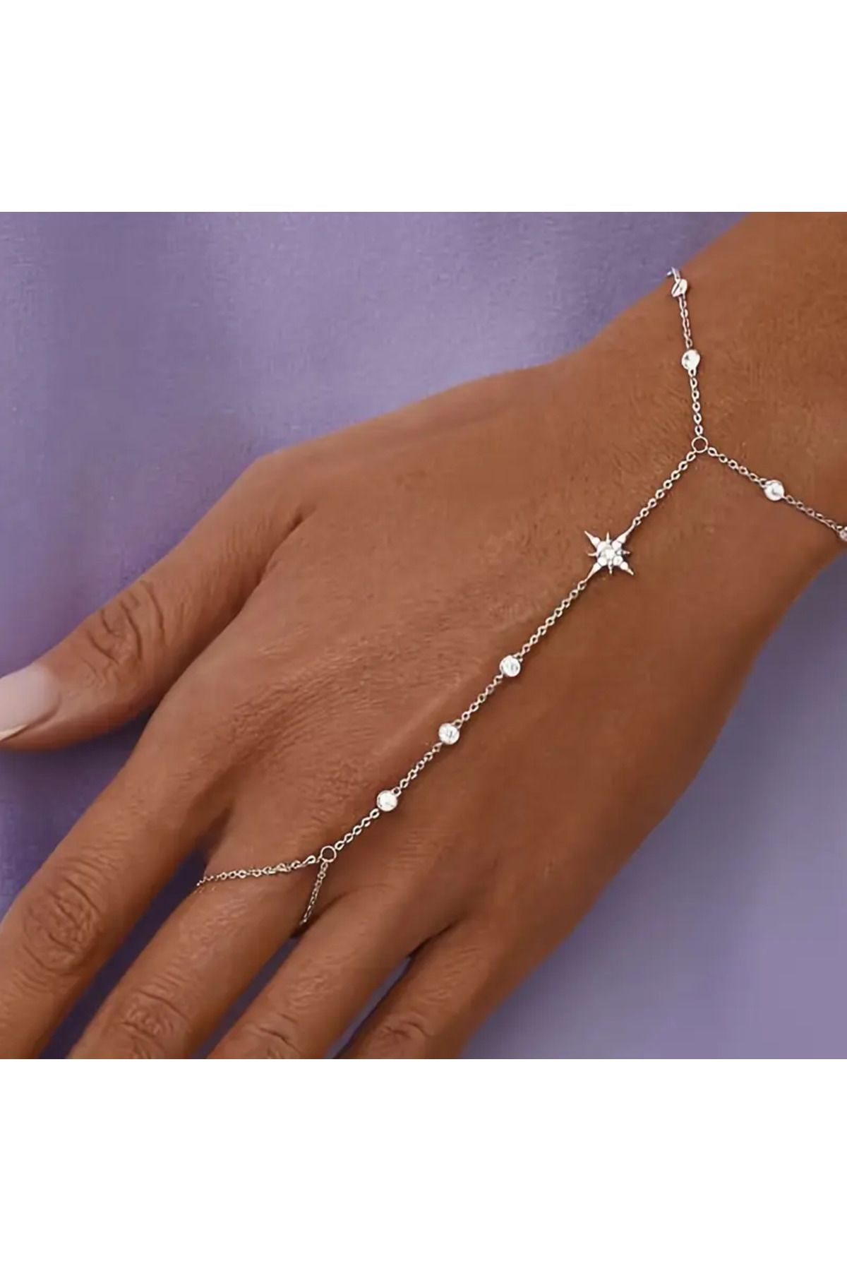 Butik Yıldız Motifli Taşlı Şahmeran – Gümüş Renk, Ayarlanabilir Zincirli Kadın El Takısı