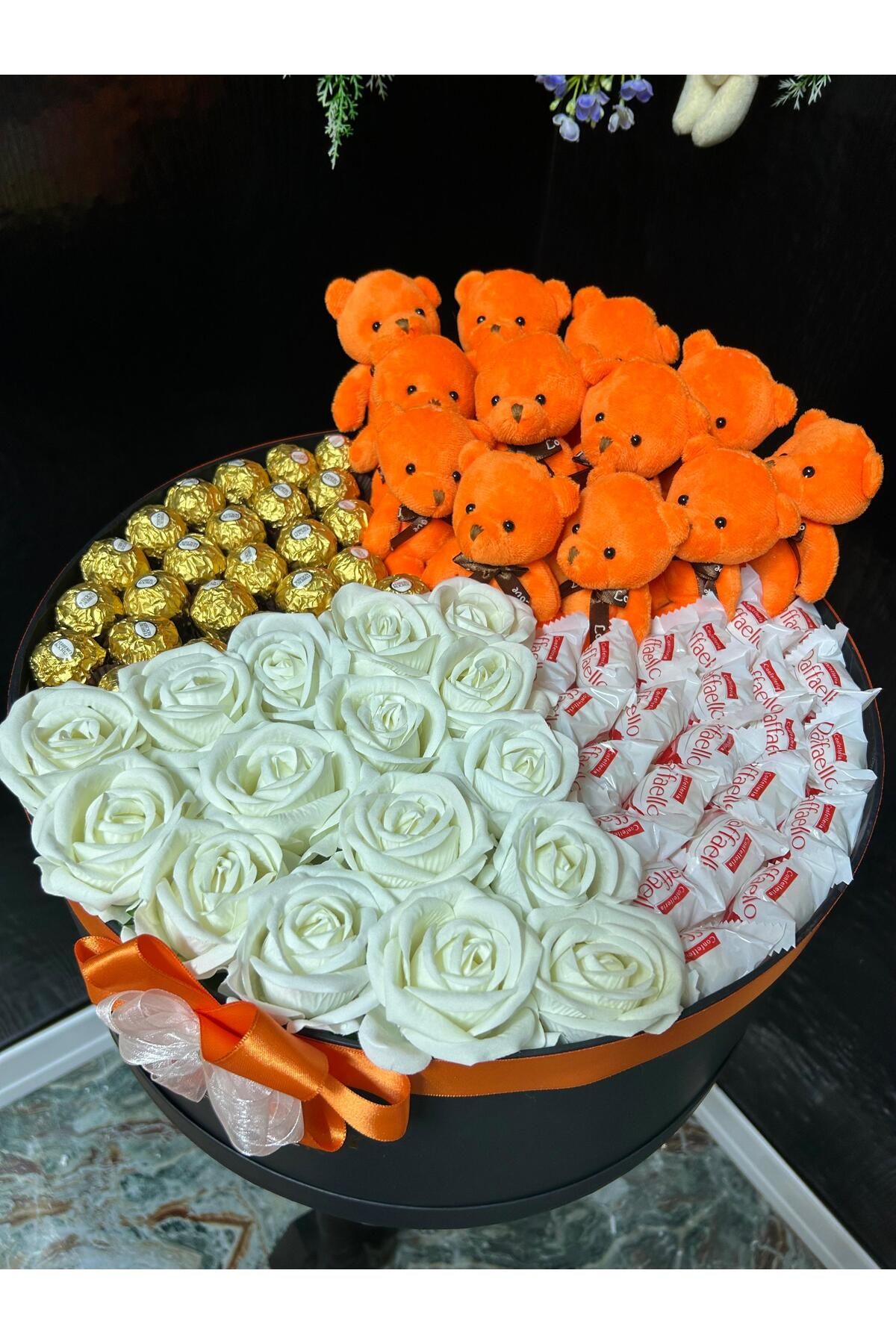 fancyflower Dev Kutuda Çikolata & Peluş Ayıcıklar ve Kadife Güller