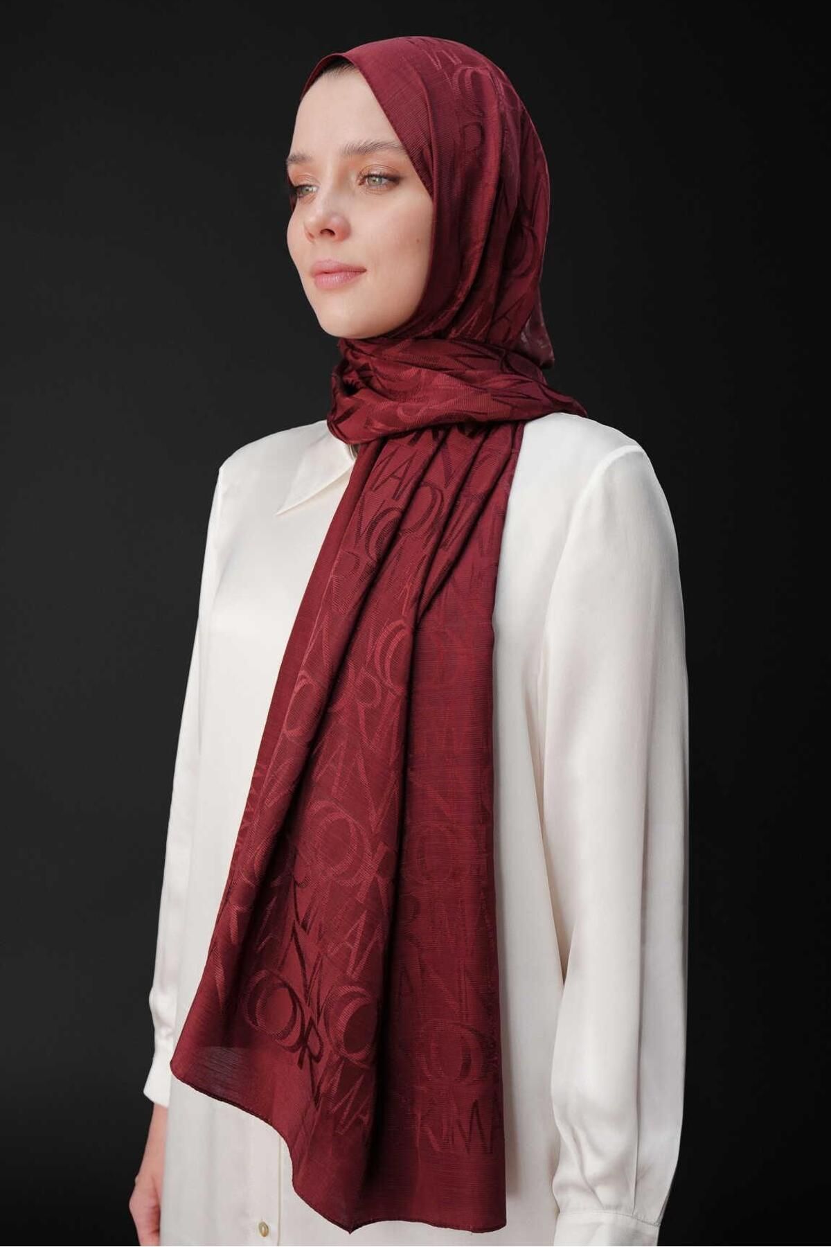 Imannoor İmannoor 3046 İmza Monogram Shiny Jakar Şal 70x200