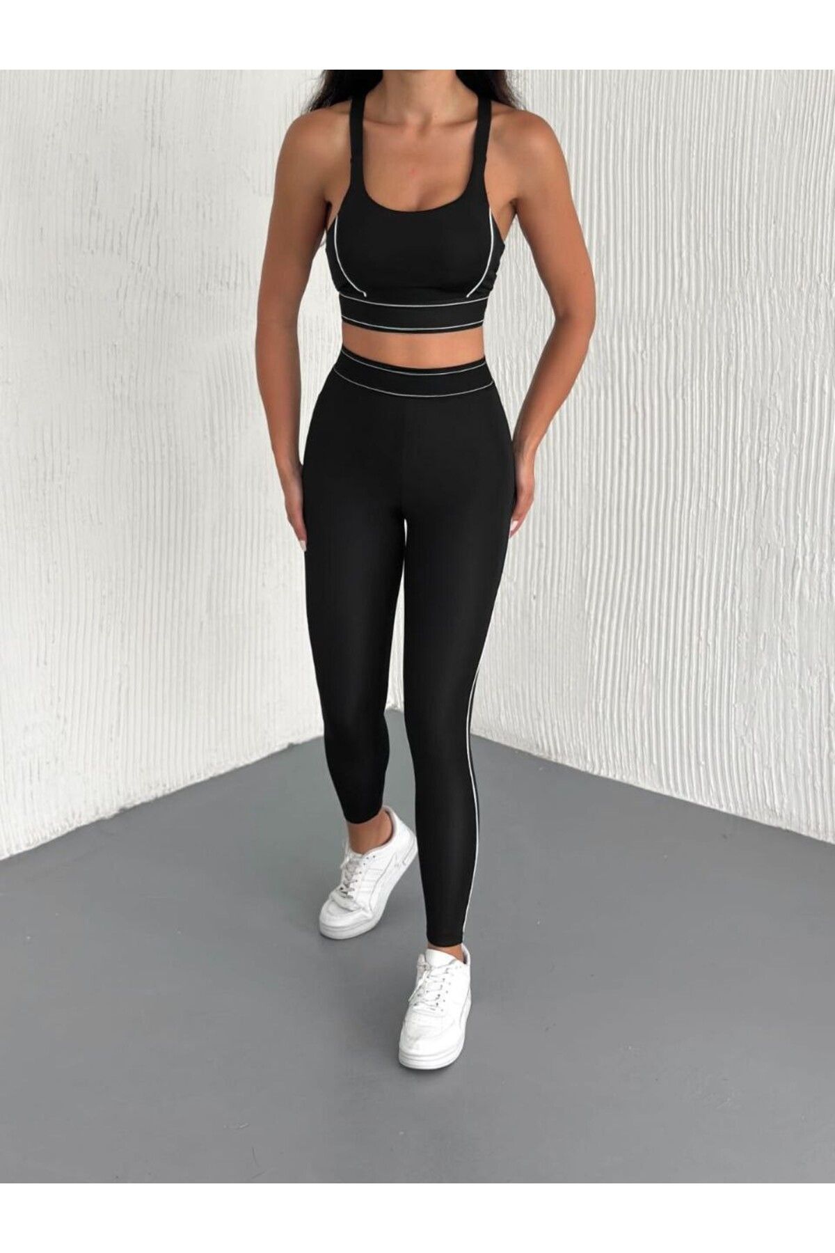 Butik Siyah Renk Jogger Model Büstiyerli Taytlı İkili Takım