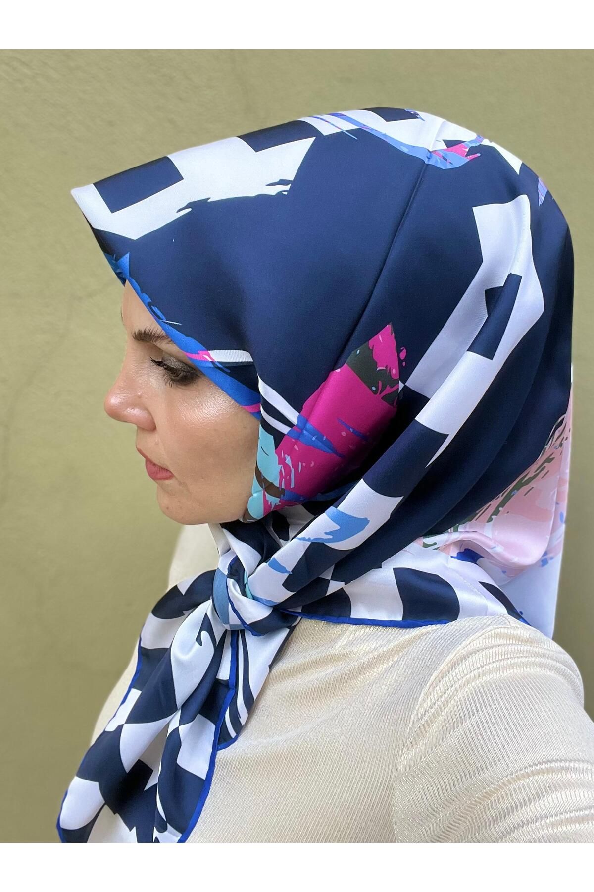 The Message Lüks Seri Twill İpek Eşarp | Özel Tasarım Gold Desenli Premium Koleksiyon