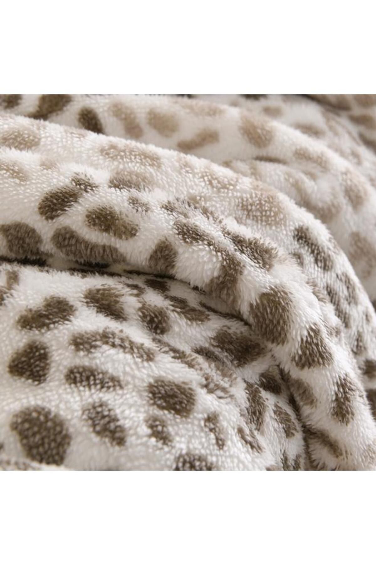 Generic-Mezoe Leopard Print Soft and Luxurious Mink Sherpa Blanket Multicolor King MINK-SHERPA03 4