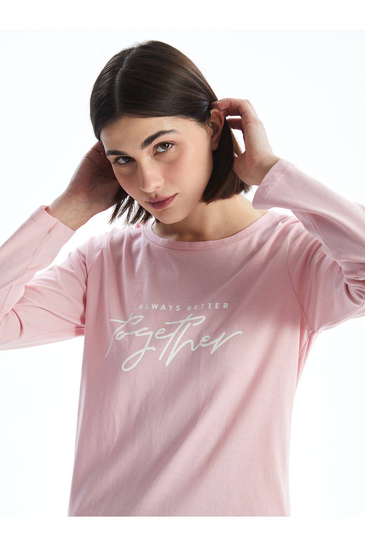 LC Waikiki Bisiklet Yaka Baskılı Kadın Pijama Takımı
