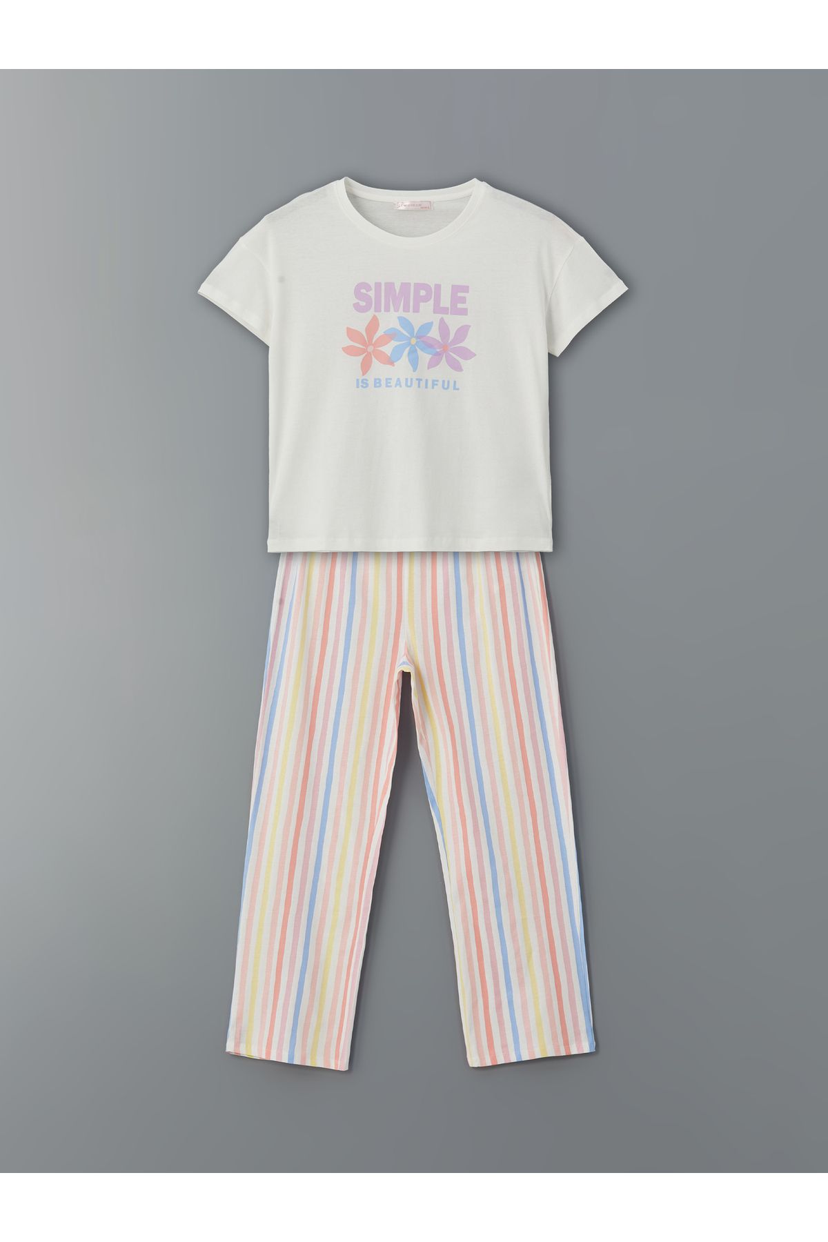 LC Waikiki Bisiklet Yaka Baskılı Kadın Pijama Takımı