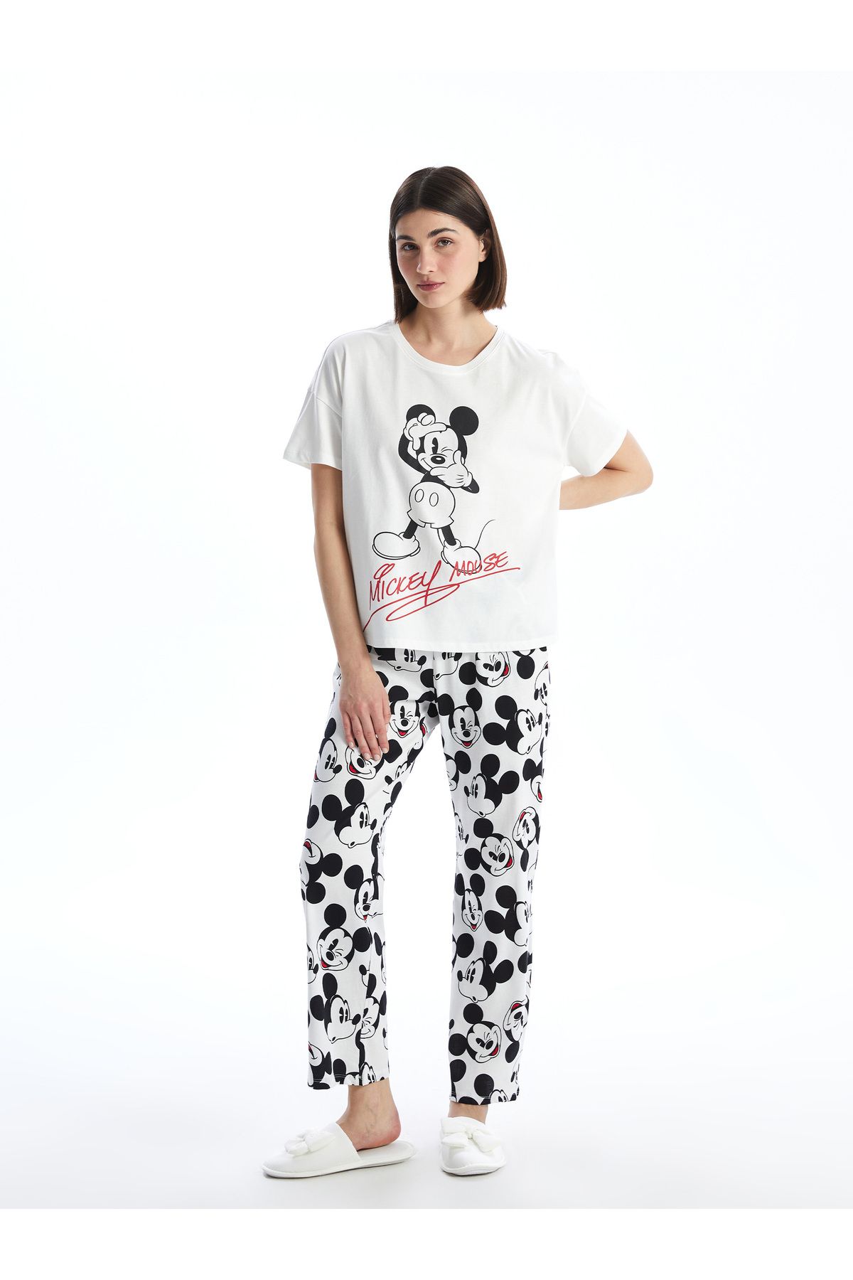 LC Waikiki Bisiklet Yaka Mickey Mouse Baskılı Kadın Pijama Takımı