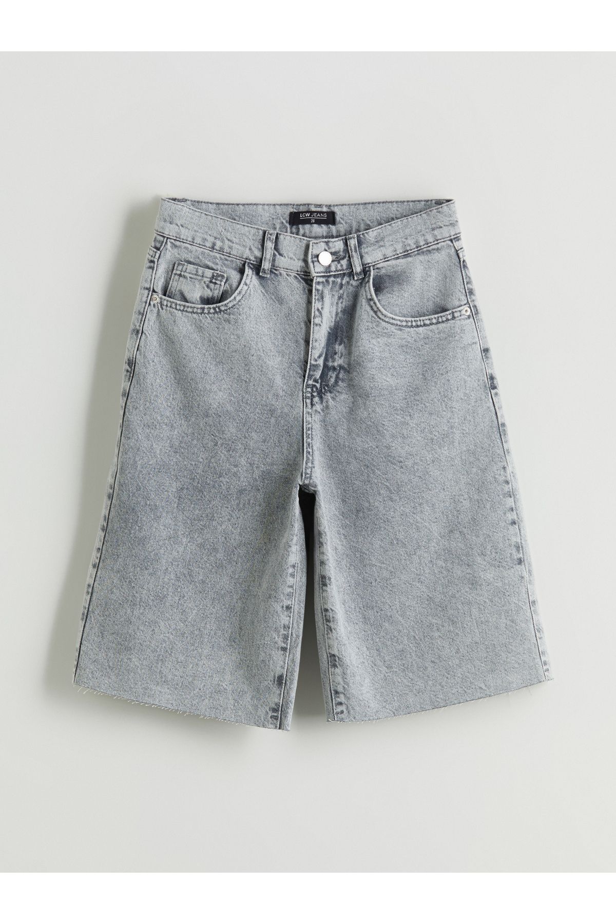 LC Waikiki Bermuda Fit Kadın Jean Şort