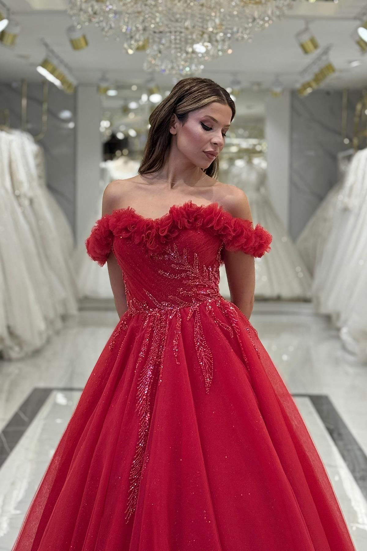 Yonca Moda Evi Kırmızı Yonca Nişanlık 7981