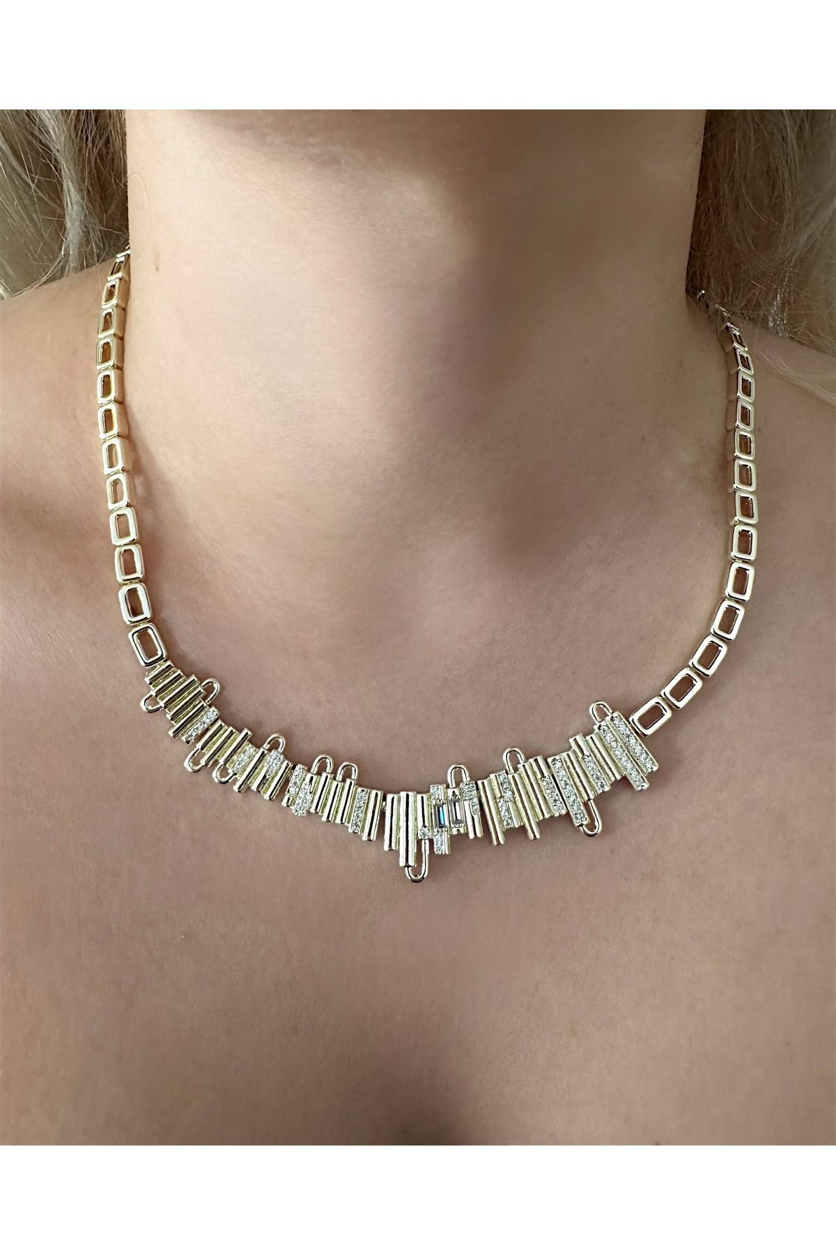 Gilia Jewelry 14K Altın Kaplama Taşlı Kolye