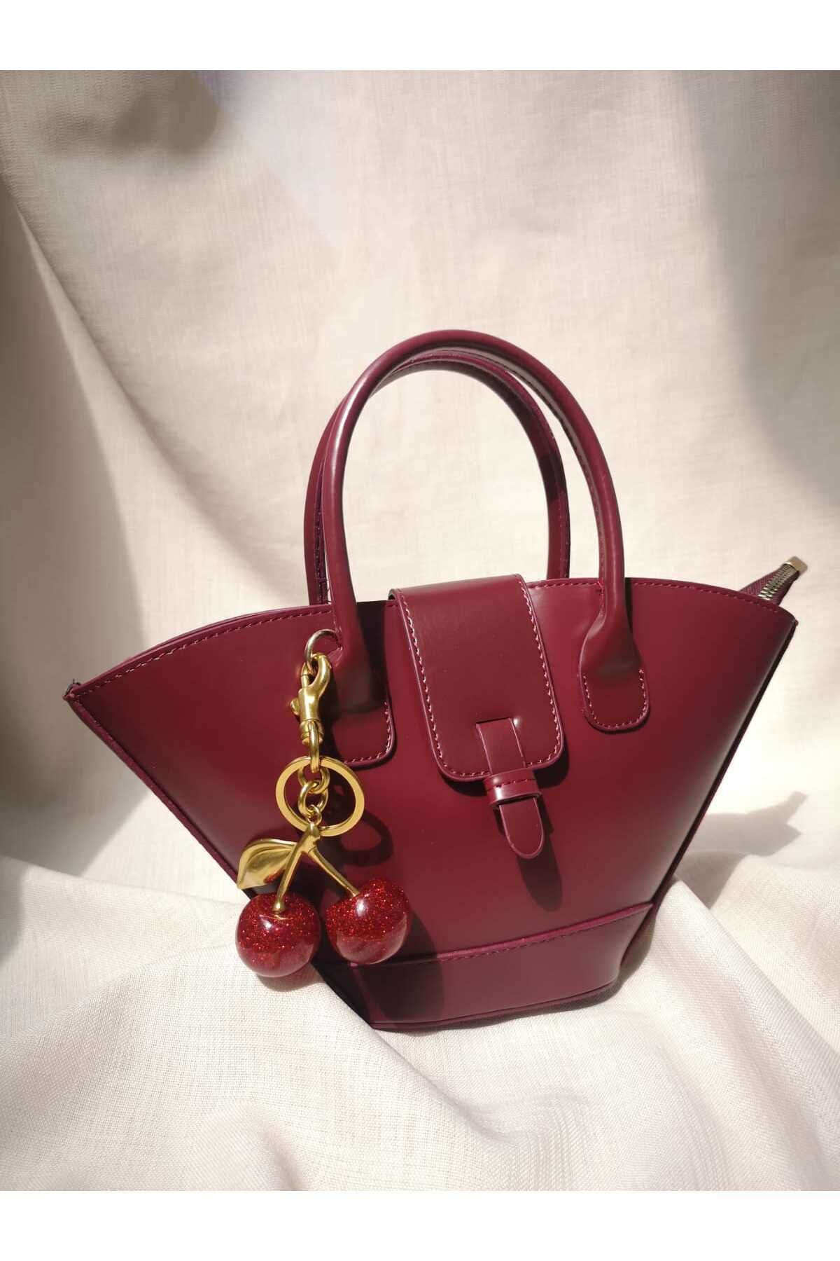 zinorabags Üçgen Kadın Çantası + Kirazlı Charm