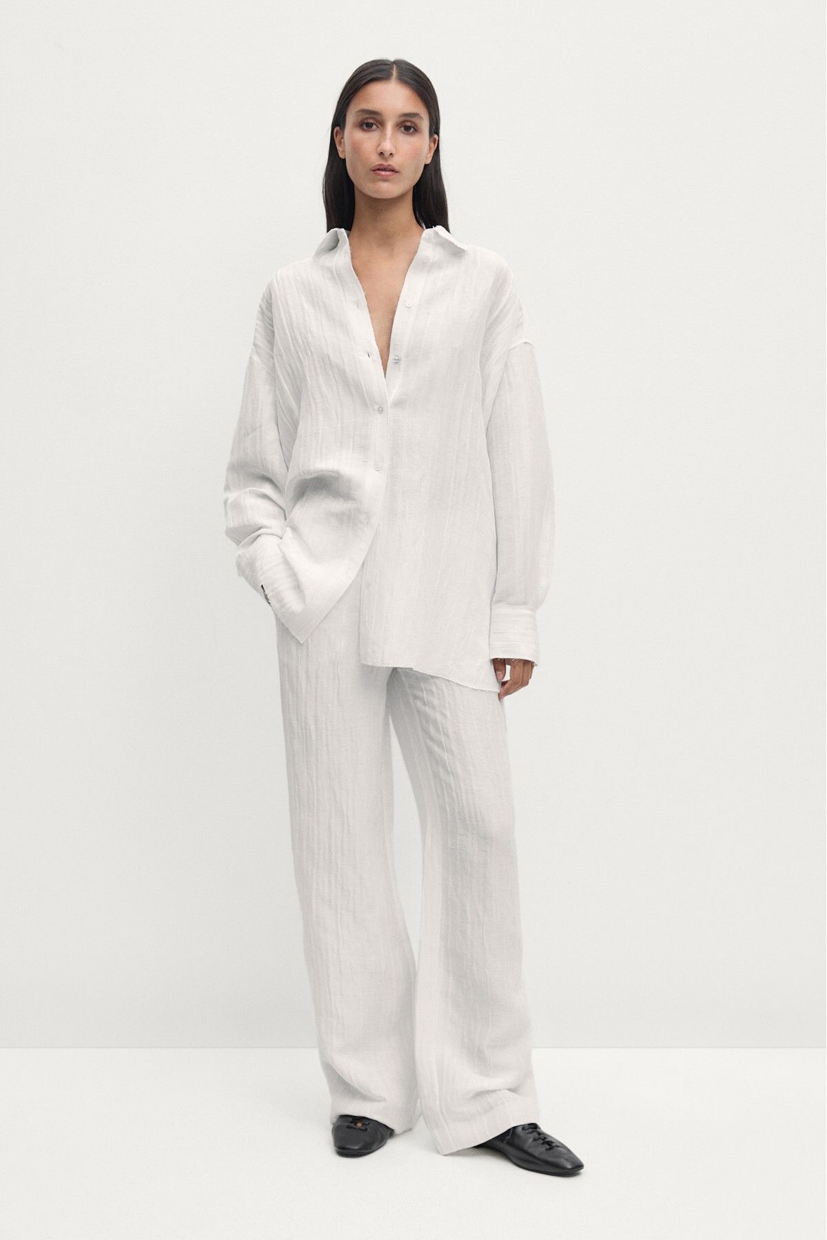 Massimo Dutti Dökümlü buruşuk görünümlü pantolon