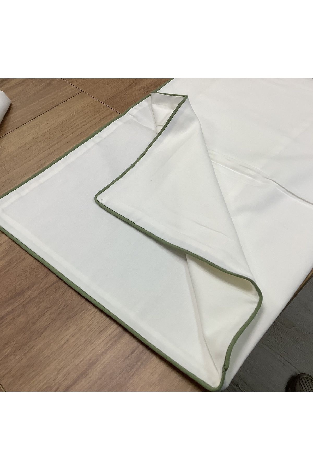 OYA home-Kanevici Bedding Set - Single - 4 Pieces 3