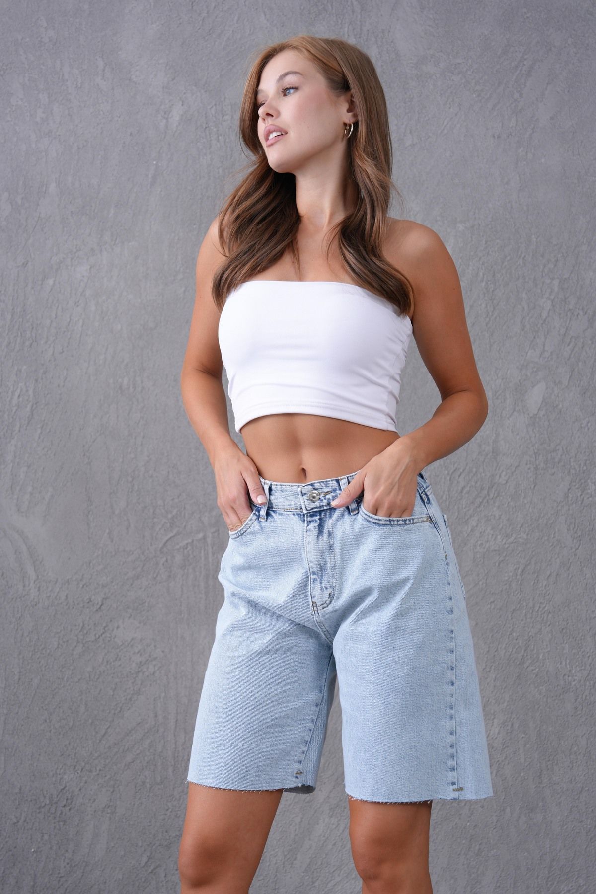 bayansepeti Yüksek Bel Rahat Kalıp Diz Üstü Kot Şort Jeans Şort 70367