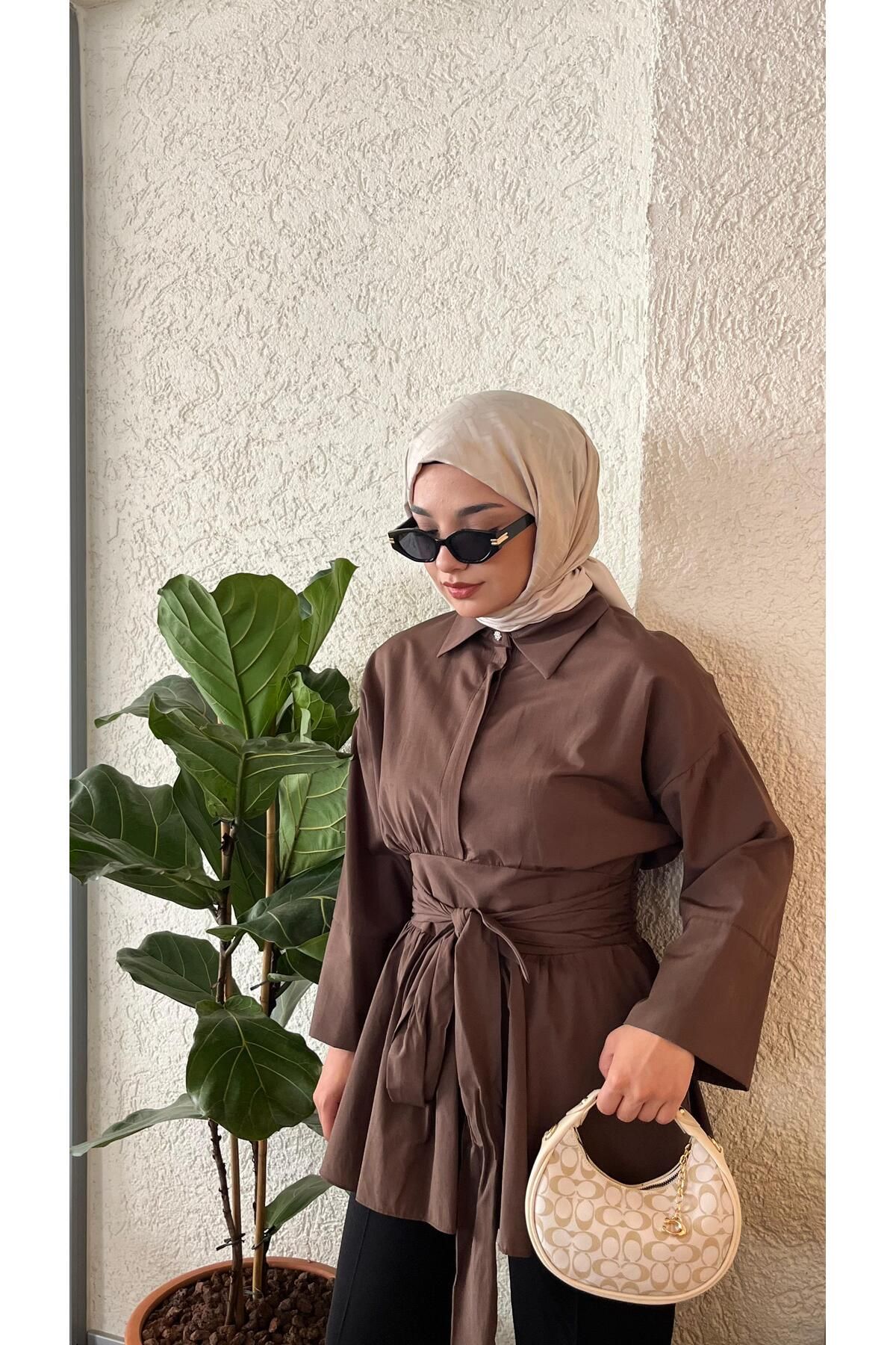 lamina BEL BAĞLAMALI PİLELİ GÖMLEK