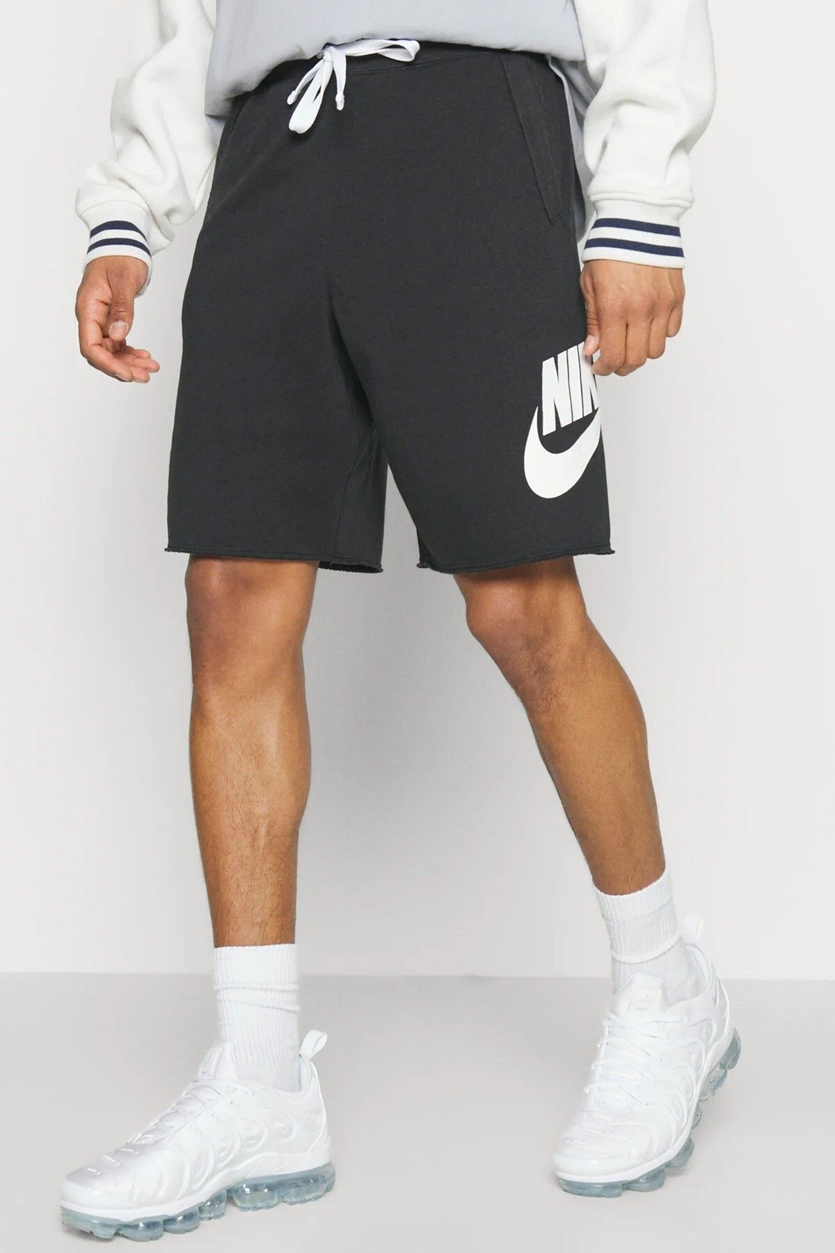 Nike Sportswear Club Alumni Loose Fit Men's Shorts Erkek Büyük Beden Pamuklu Şort Siyah