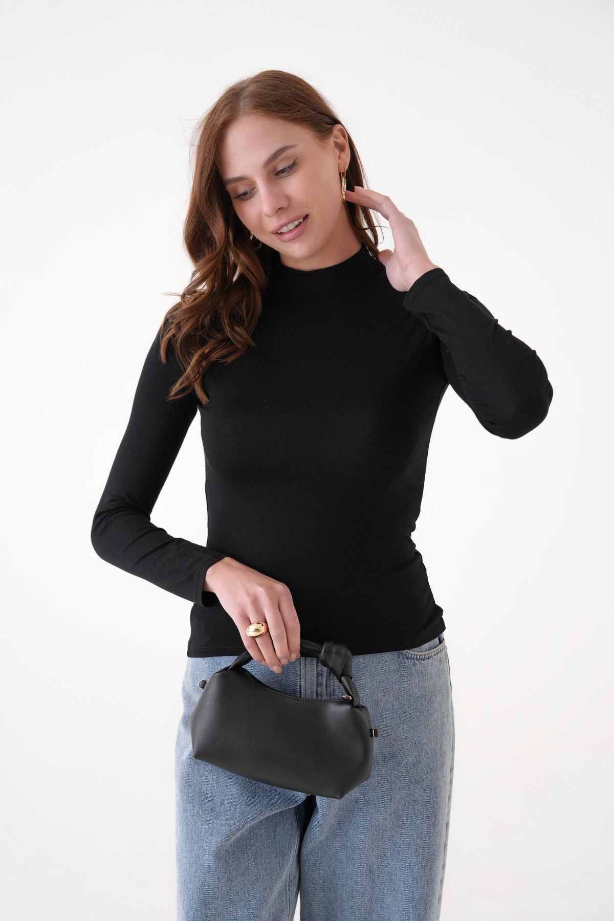 SHEMALL LUXURY Uzun Kollu Siyah Dik Yaka Boğazlı Body 25505