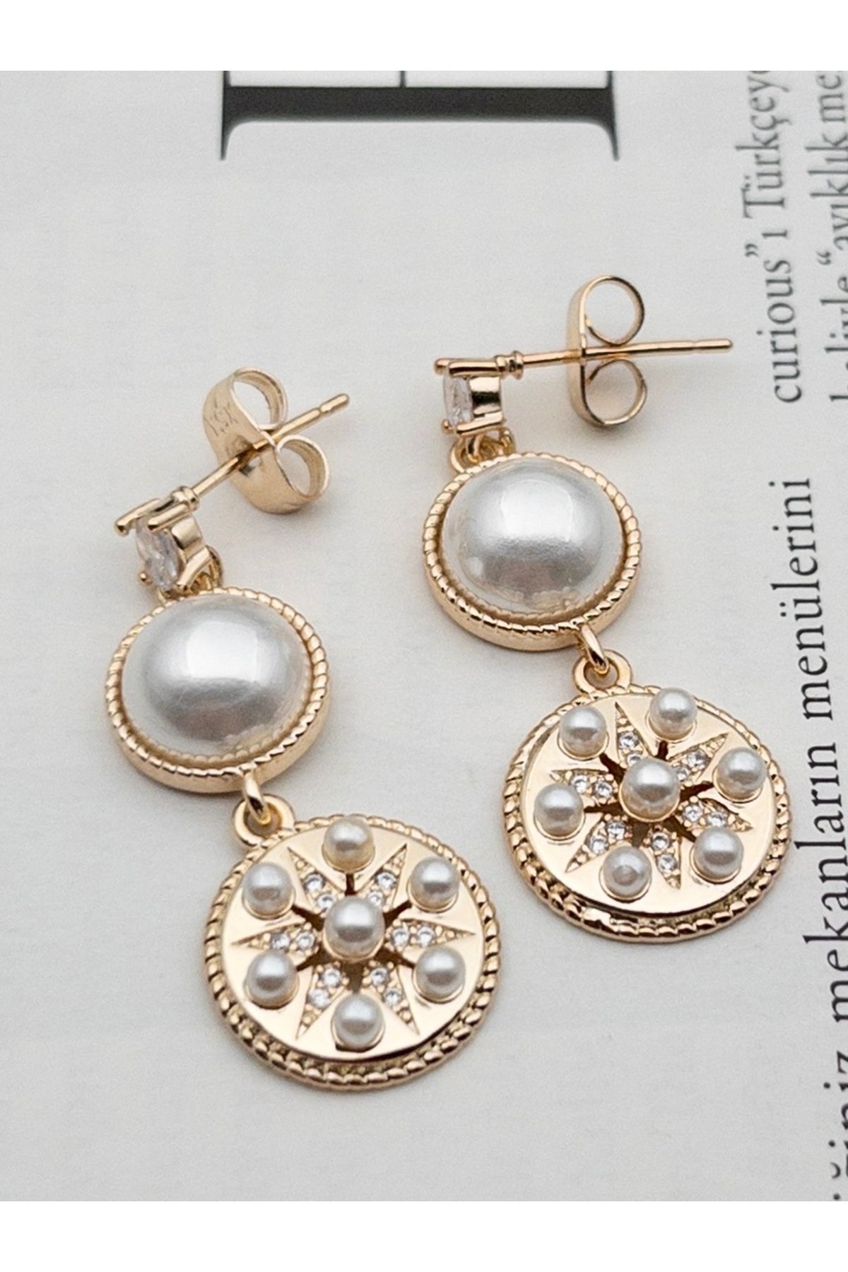 Siya Silver Vip Seri Zirkon Taş ve İnci Tasarımlı Sallantılı Çelik Küpe - 3,8 cm