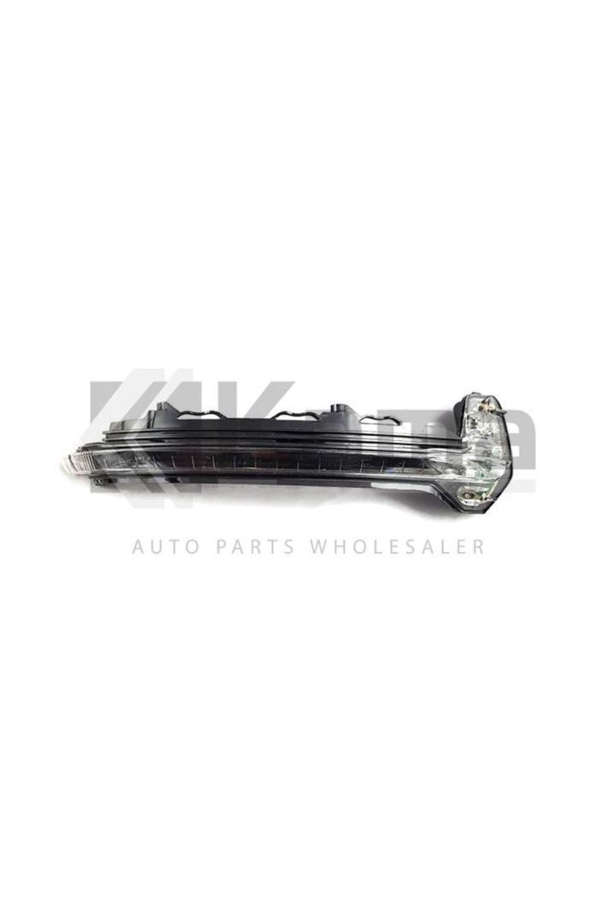 vag 8S0949102 DIŞ DİKİZ AYNA SİNYALİ SAĞ AUDI TT 16-17