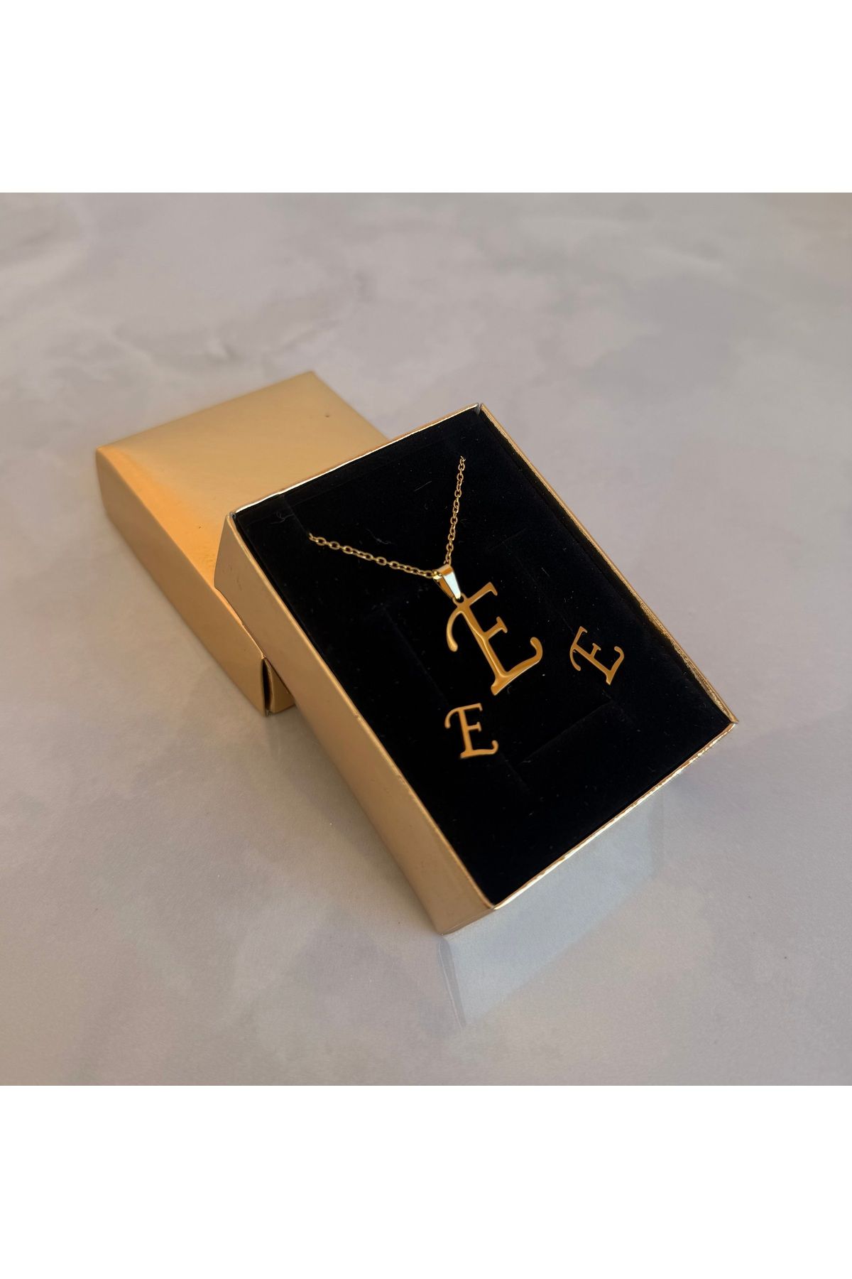 Gulsah's Store 316L Çelik gold E harfli kolye ve küpe seti
