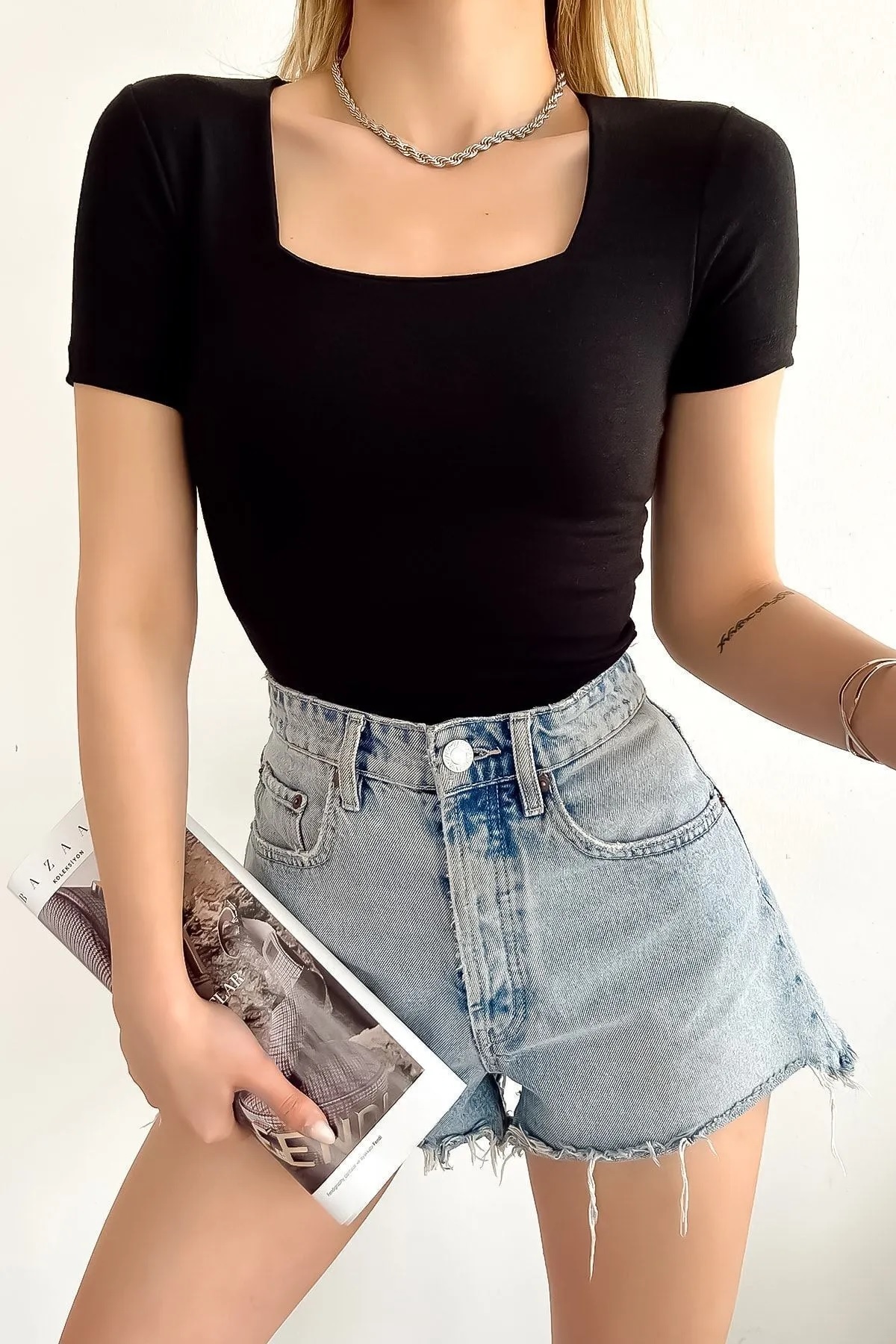 modazoom  Kadın Kare Yaka Kısa Kollu Bluz - Görsel 2