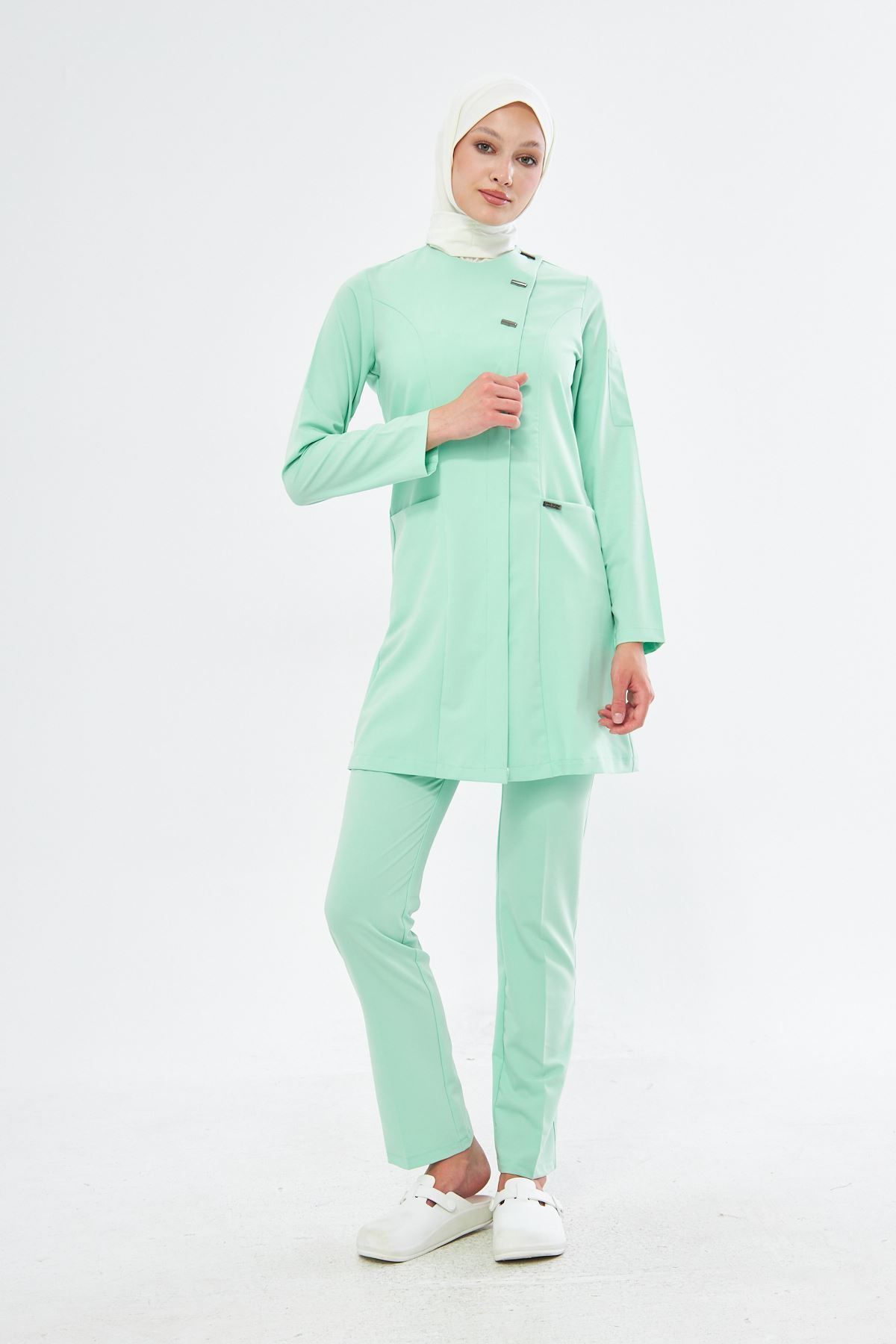 Onur Forma Scrubs Elegance Kadın Tesettür Takım - Su Yeşili