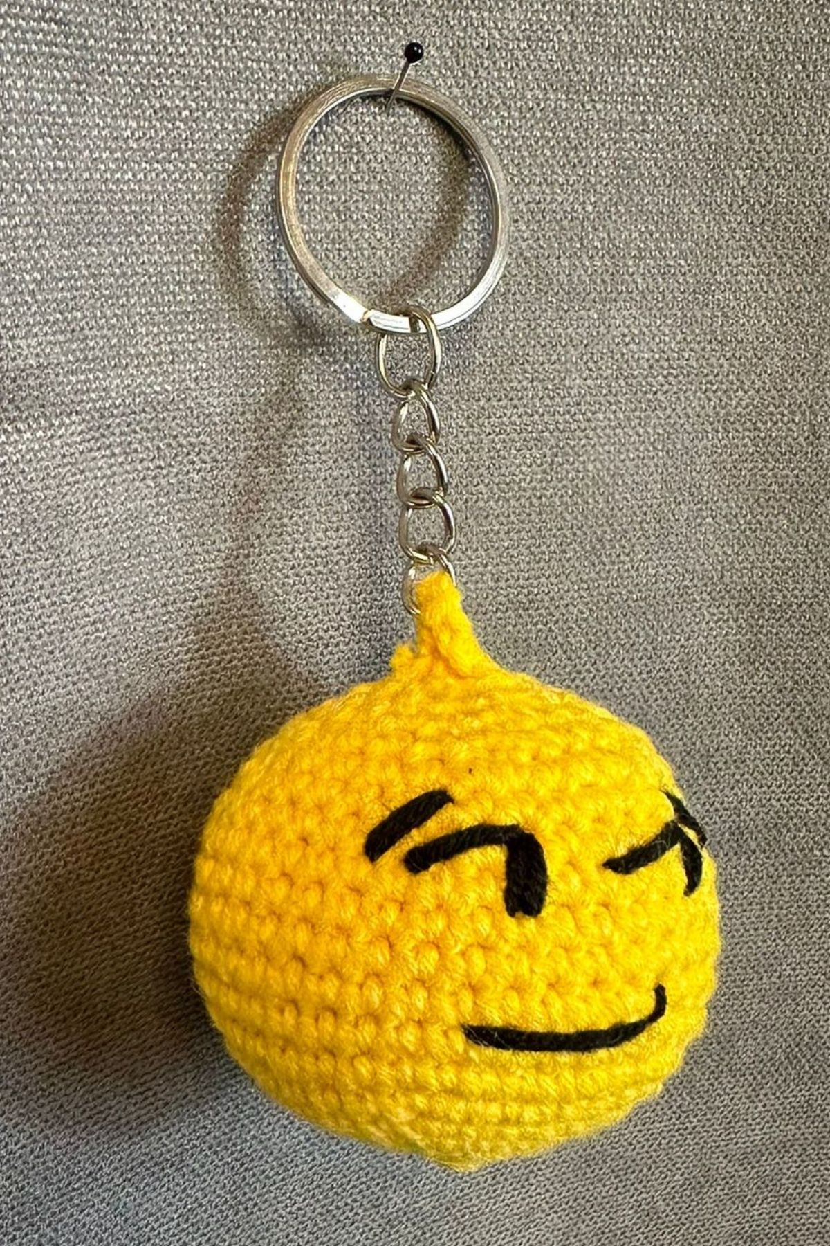 Uretti-- Tuğba 9352 9180 Handmade Knitted Smiling Emoji Model Keychain 4