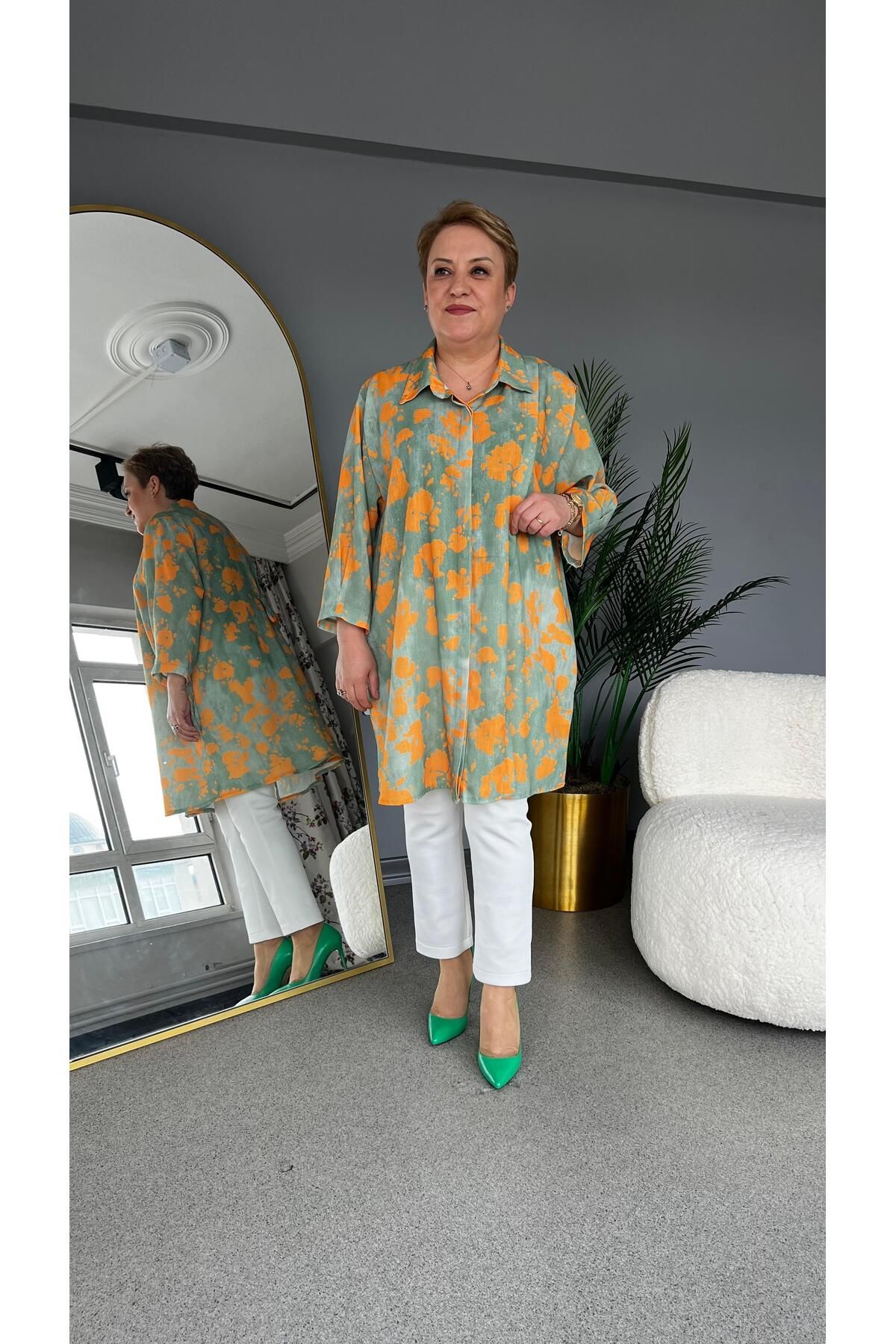 selma Büyük Beden Çiçek Desenli Gömlek