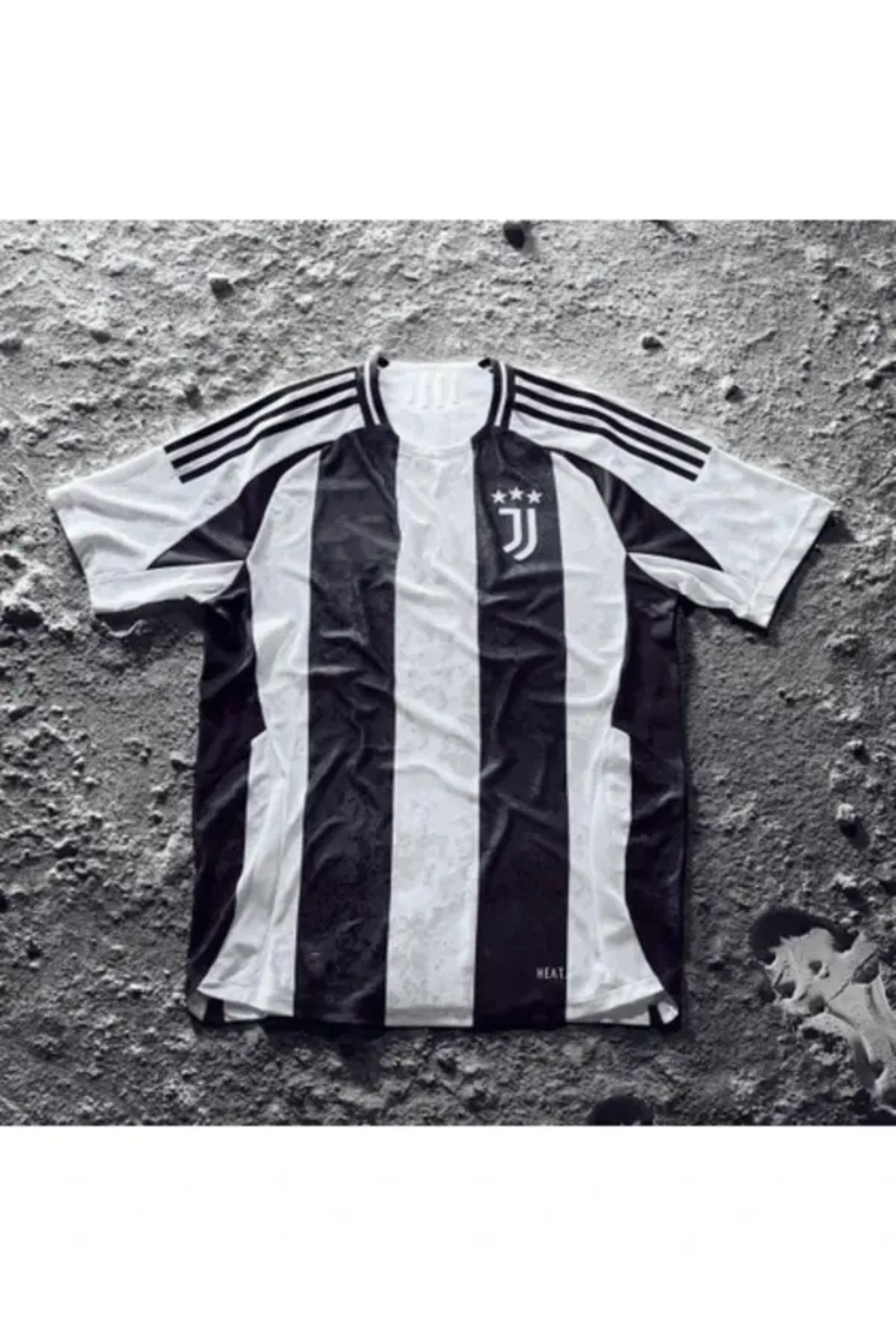 Armageddon Juventus 2024/25 Yeni Sezon siyah beyaz Kenan Yıldız Iç Saha Forması