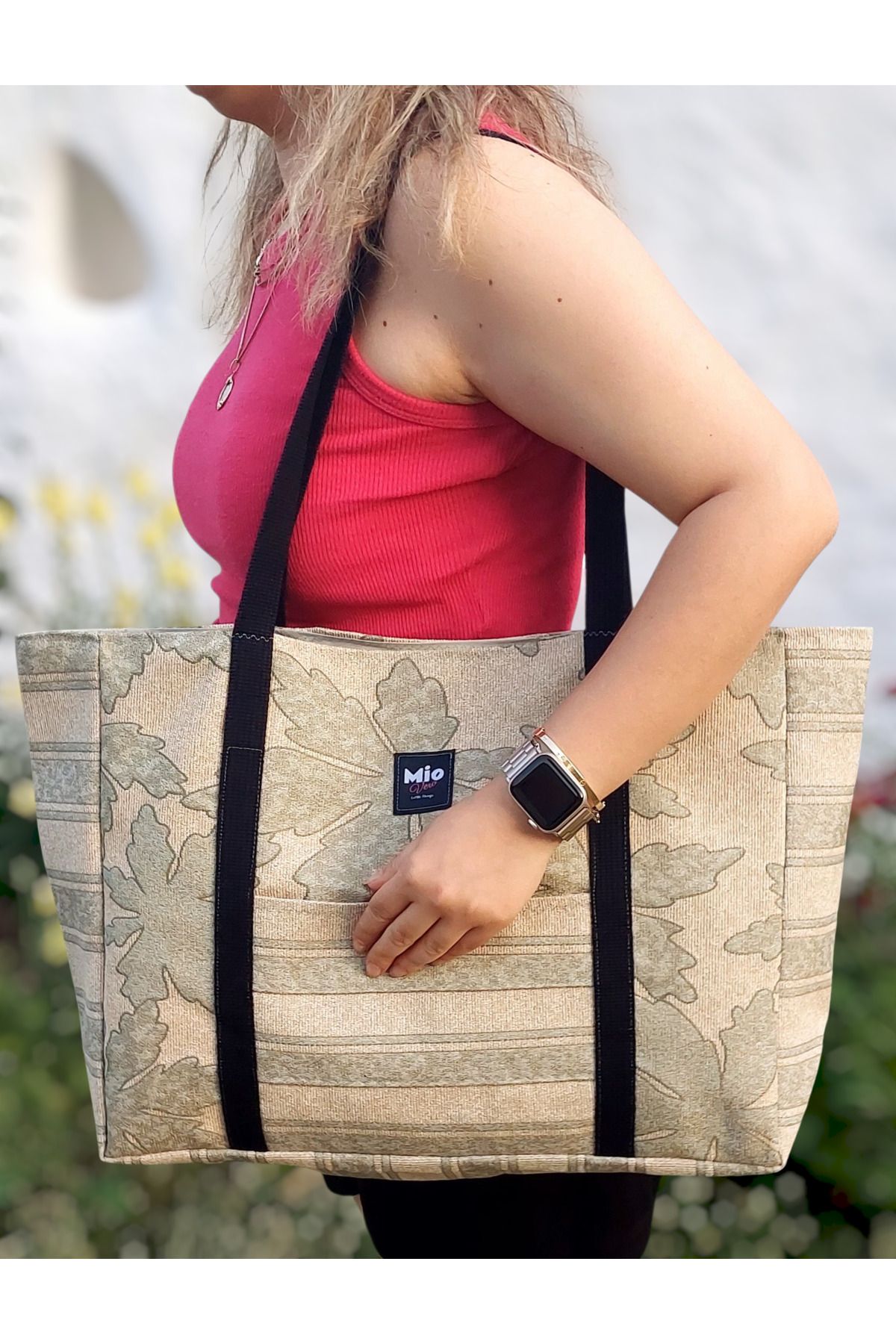 Mio Vero Büyük Boy Yaprak Desenli Kadın Çanta – Fonksiyonel Cepler, Geniş Hacim, Şık ve Pratik 👜