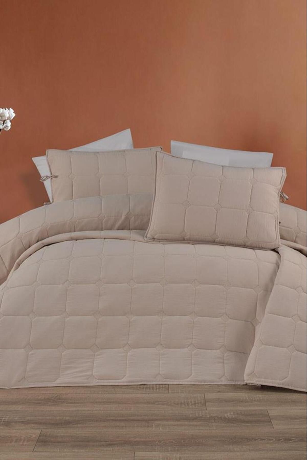 Çeyiz Diyarı Cratos Comfort Çift Kişilik Yatak Örtüsü Bej