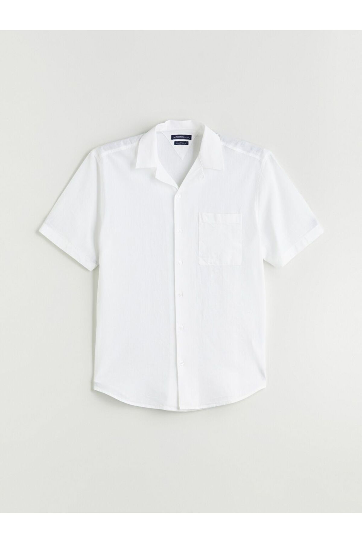 LC Waikiki LCWAIKIKI Classic Regular Fit Resort Yaka Kısa Kollu Keten Karışımlı Erkek Gömlek