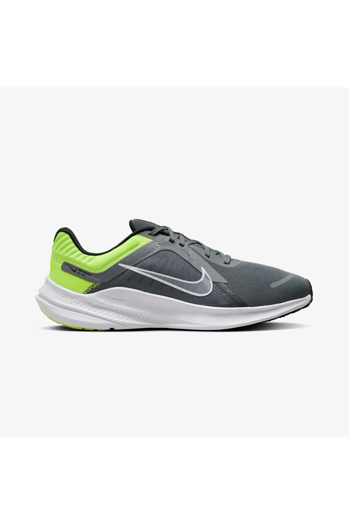Nike Quest 5 Erkek Gri Spor Ayakkabı