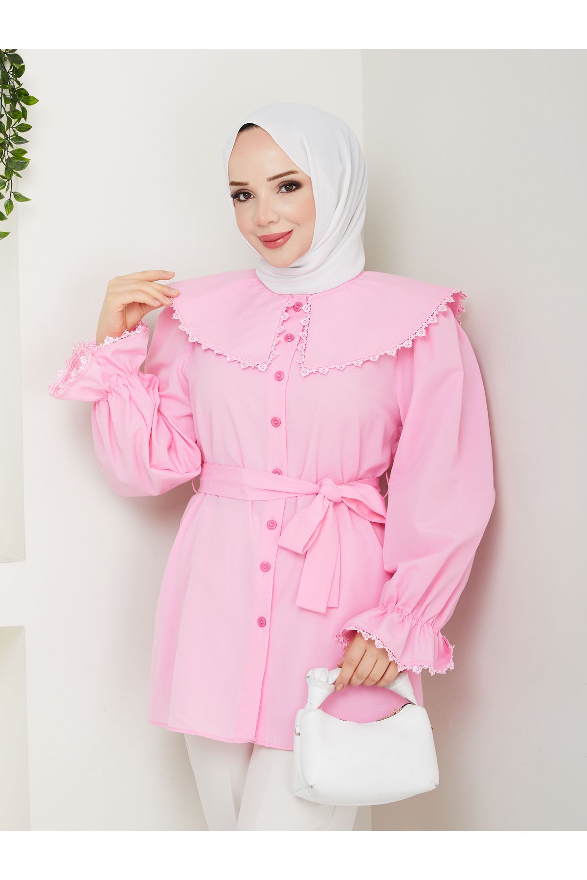 MODAMERSİ Kadın Pembe Yaka Detaylı Beli Kuşaklı Gömlek