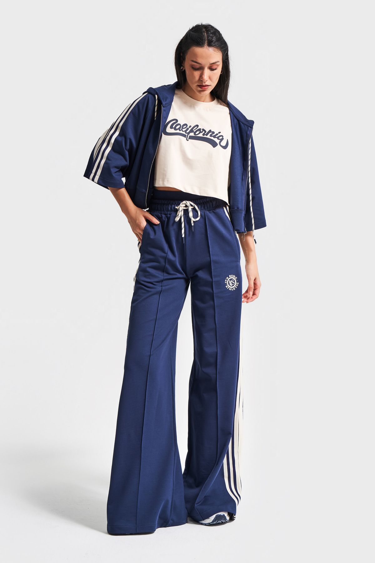 its basic Kadın Koyu Mavi Bej Renk s5-56 Örme Kumaş Eşofman Oversize T-Shirt Fermuarlı Polar 3'lü Takım Kombin