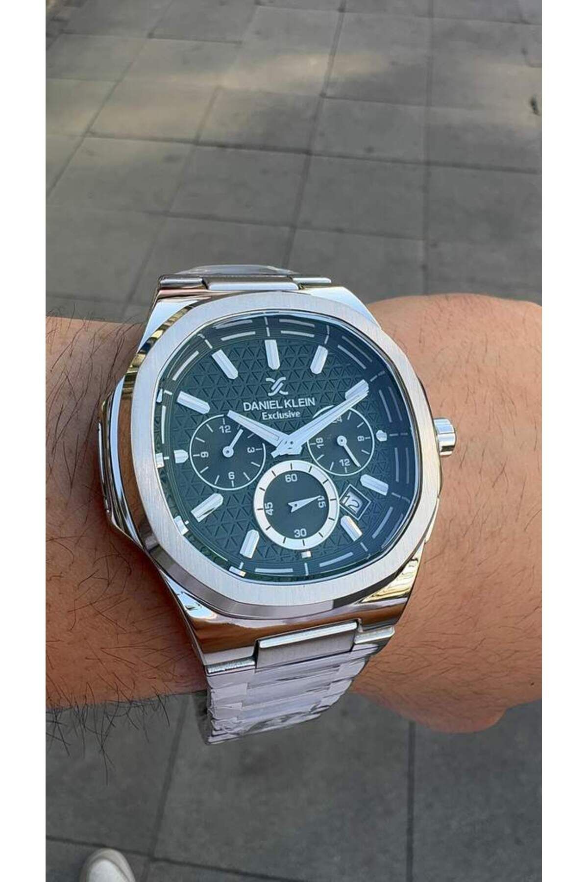 Daniel Klein DK.1.14082-4 ERKEK KOL SAATİ
