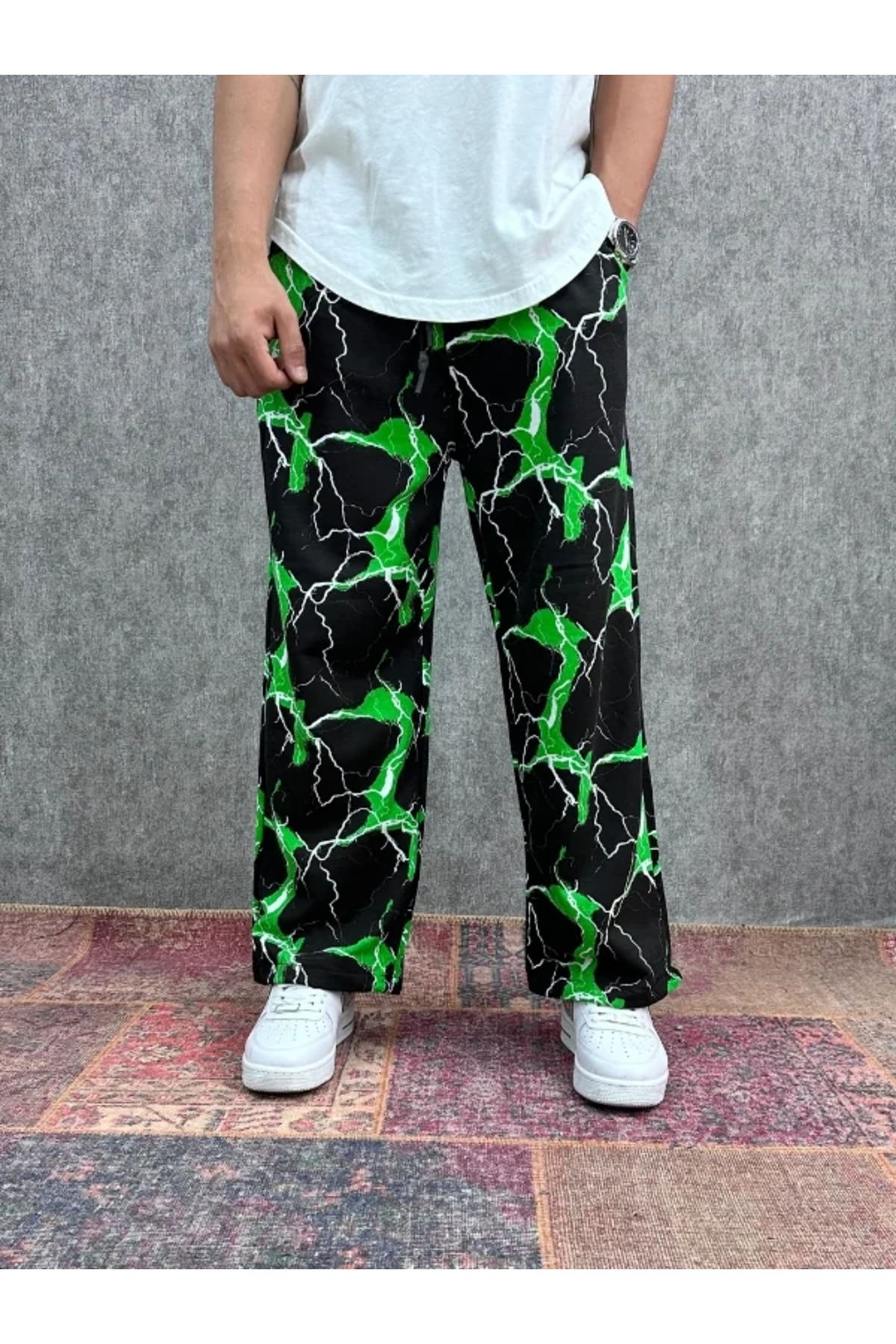 FıttingRoom Beli Lastikli Boru Paça Desenli Baggy Pantolon