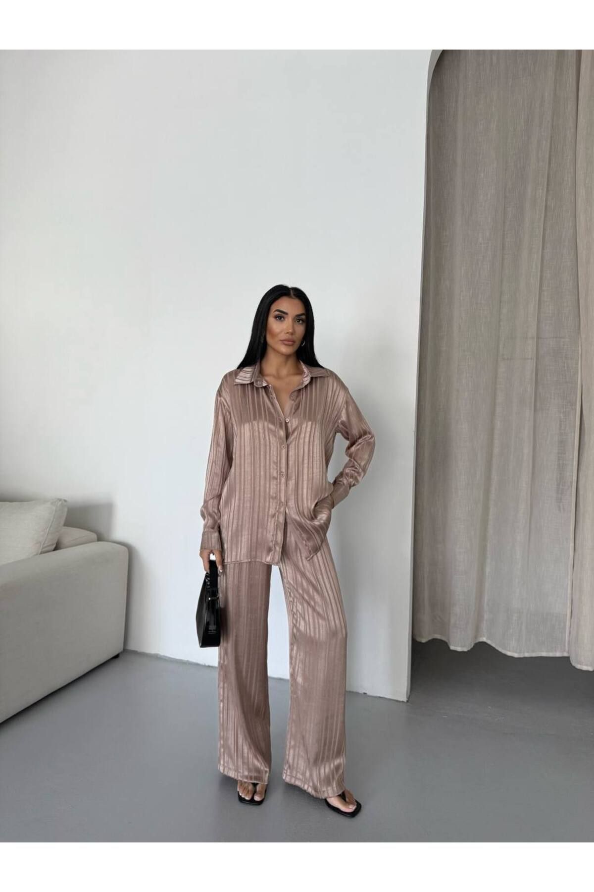 FEHAL GİYİM ATEB KUMAŞ DESENLİ GÖMLEK PANTALON TAKIM